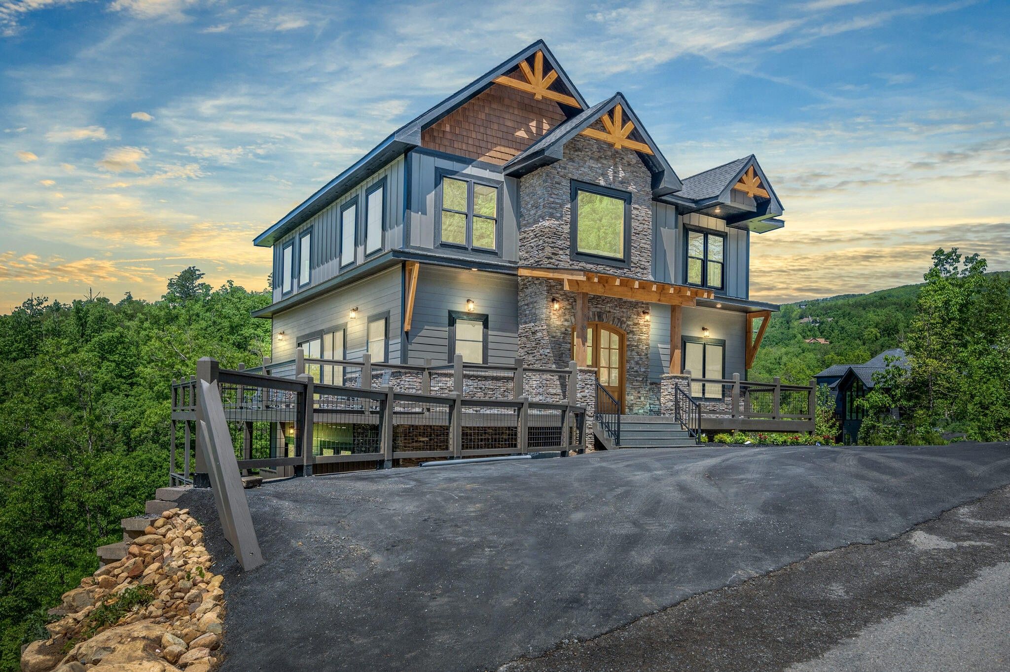 2957 Summit Trails Drive. Sevierville, TN 37862