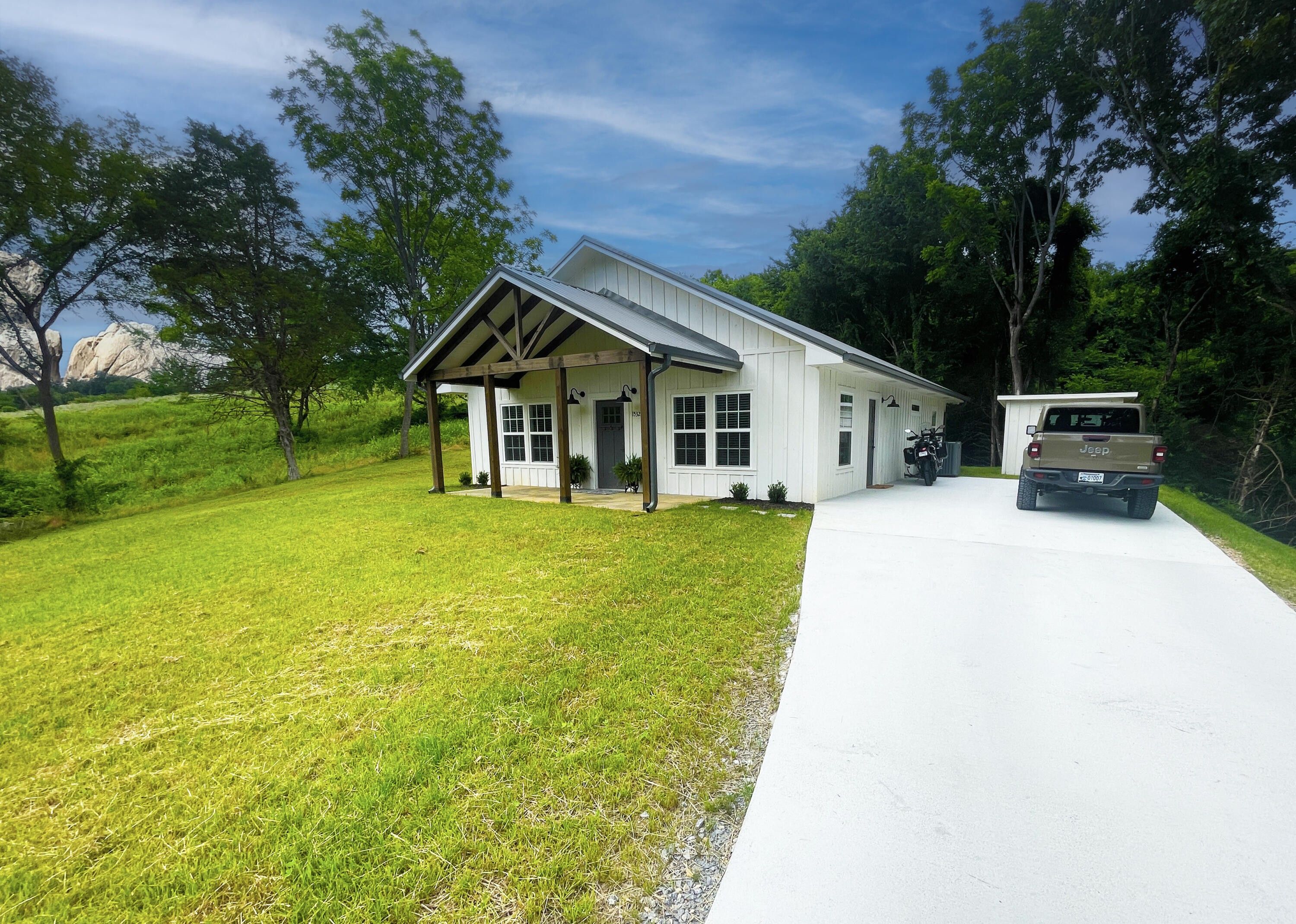 1532 Good Hope Rd Road. Parrottsville, TN 37843