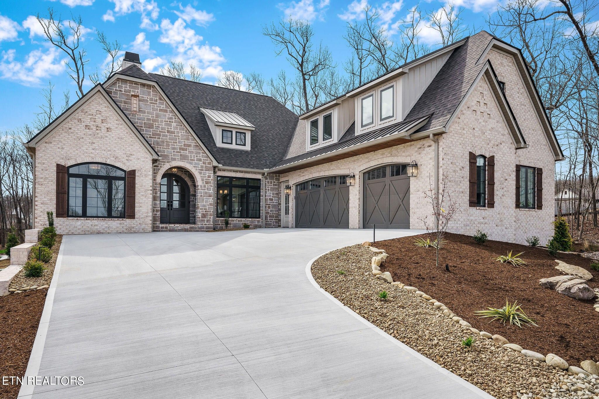 154 Chestnut Ridge Lane. Crossville, TN 38558