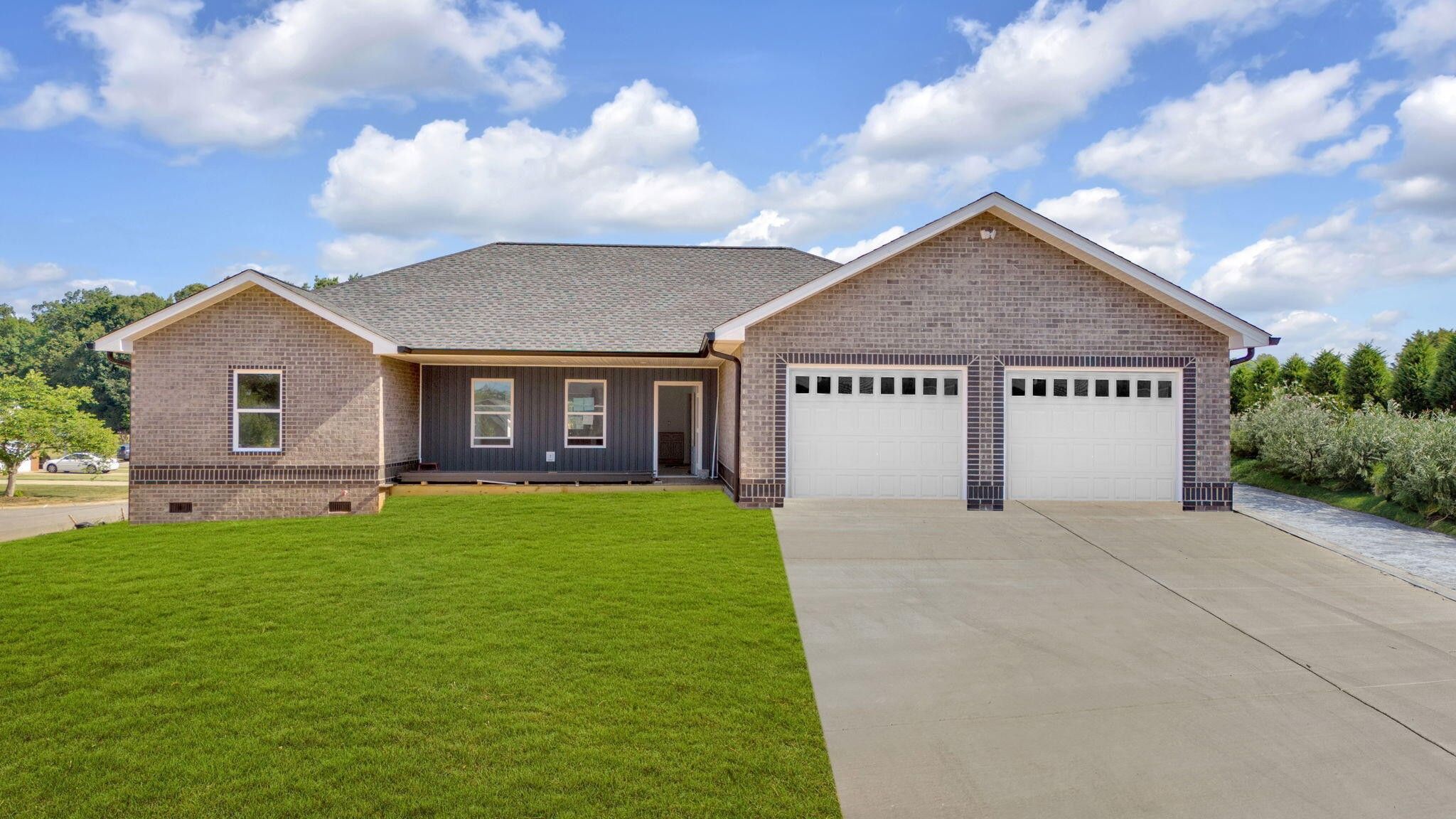 303 Saddle Ridge Ct Court. Greeneville, TN 37745