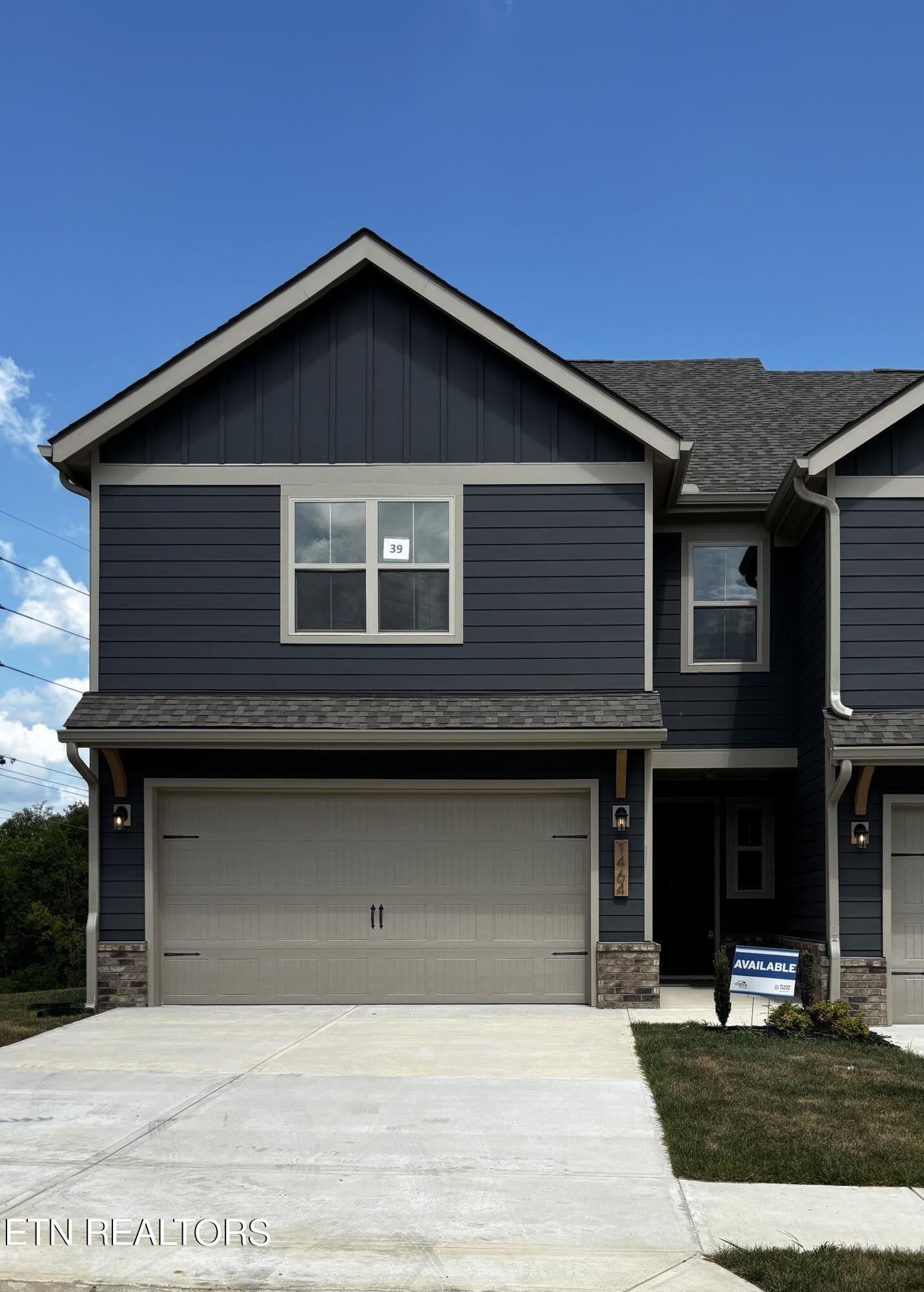 1464 Mountain Quail Circle. Maryville, TN 37801