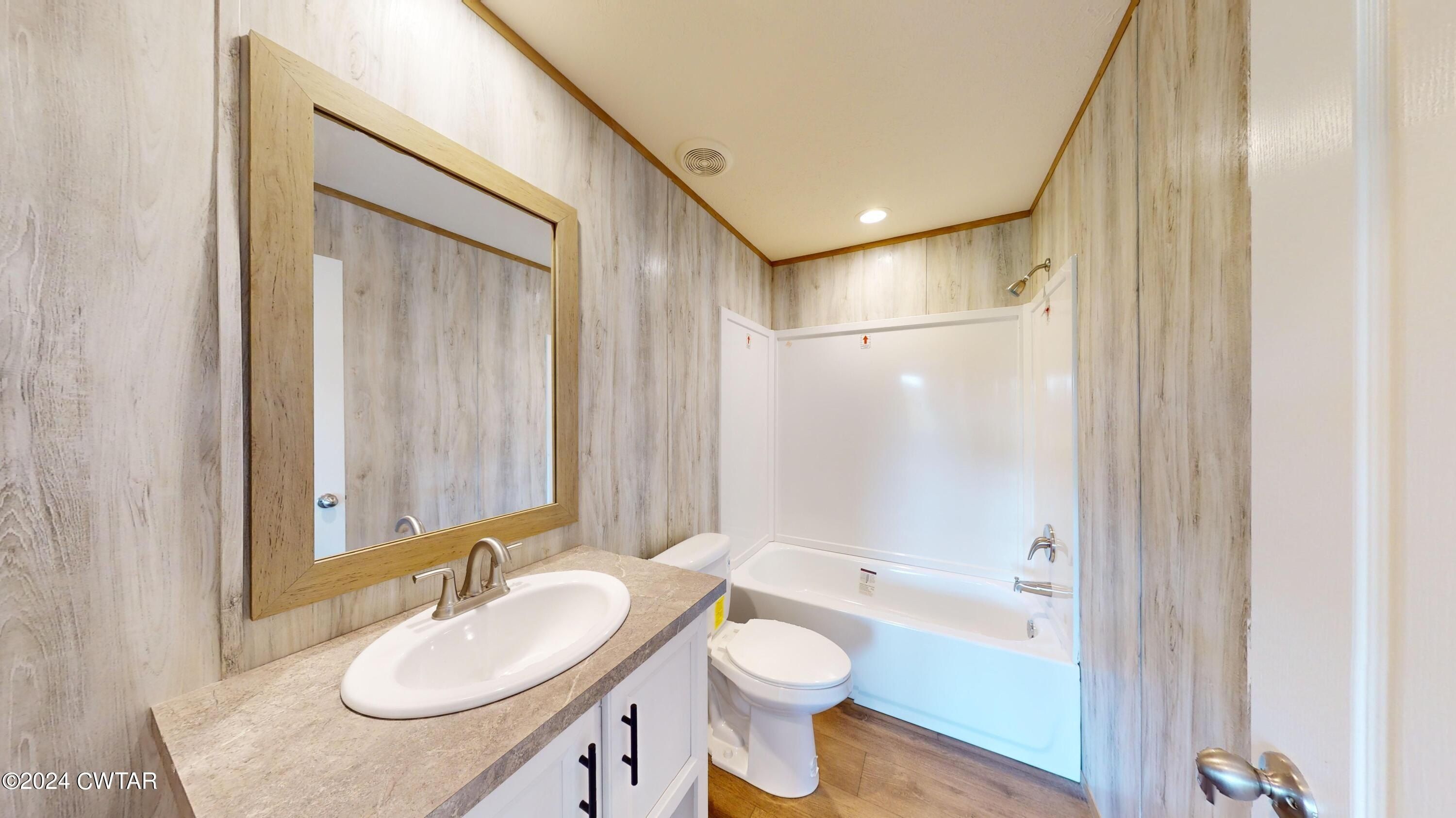 463 Peckerwood Point Road. Newbern, TN 38059