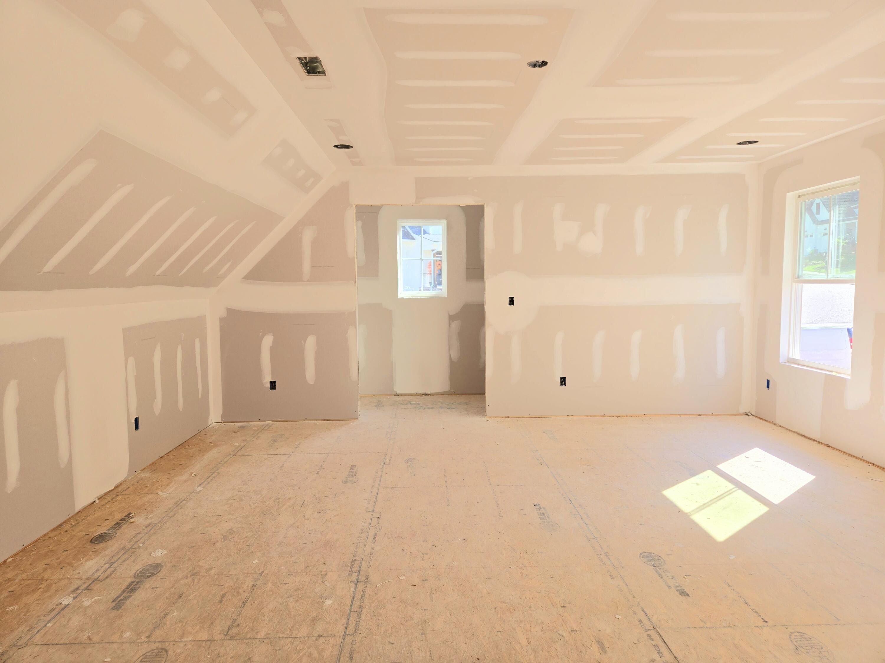 9877 Trestle Circle. Ooltewah, TN 37363