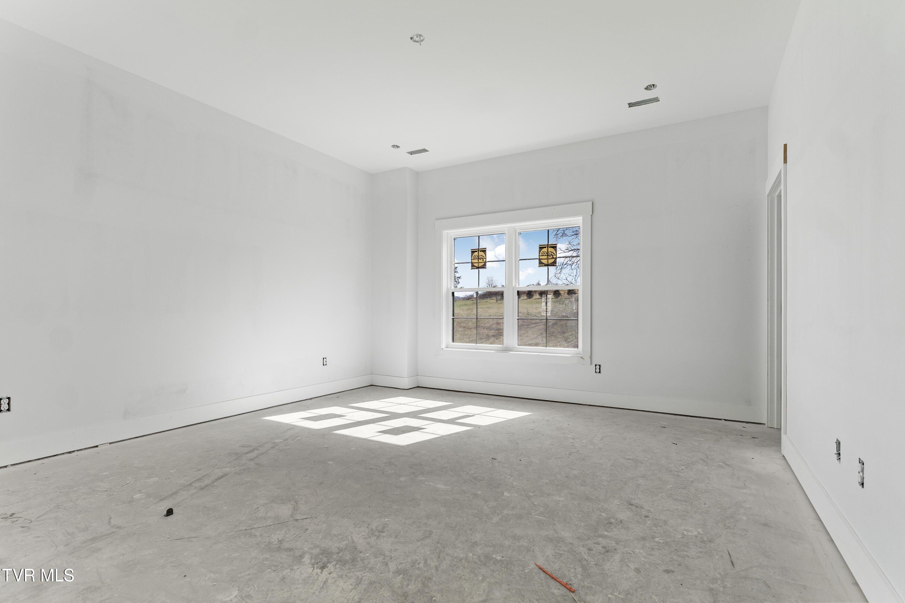 1040 Bovine Ranch. Jonesborough, TN 37659