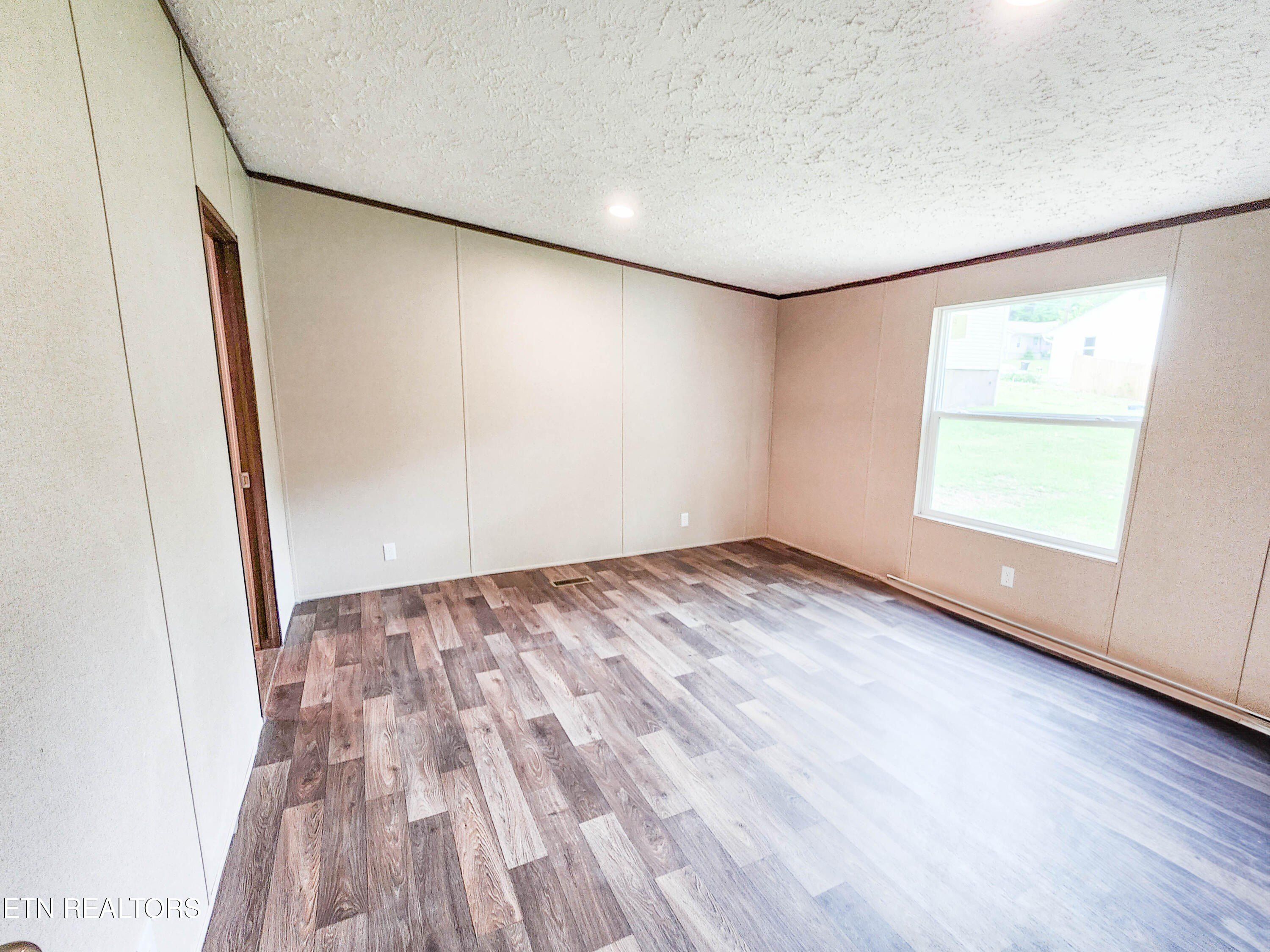 4029 Lilac Ave. Knoxville, TN 37914