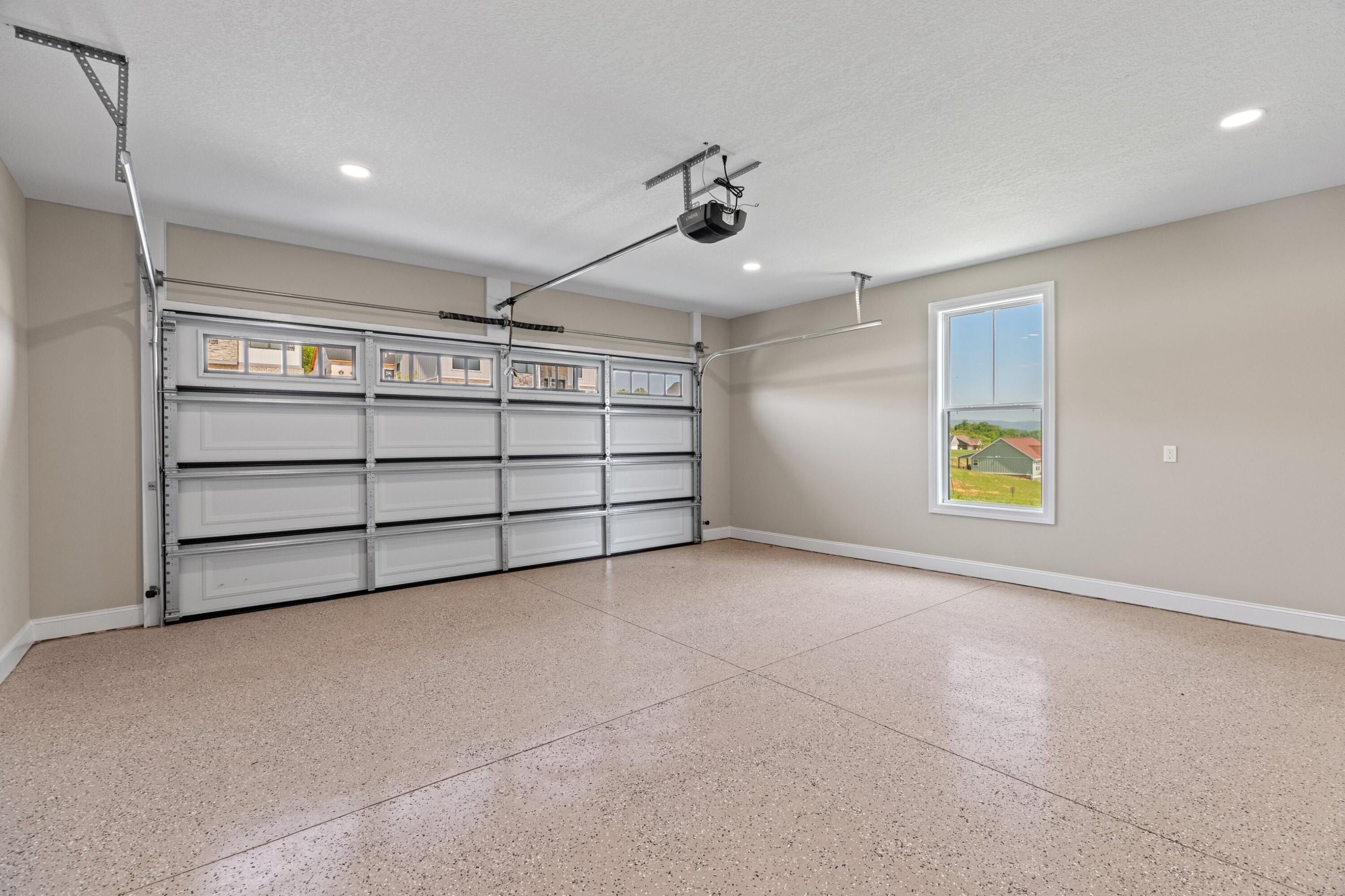 3183 Bridgewater Boulevard. Morristown, TN 37814