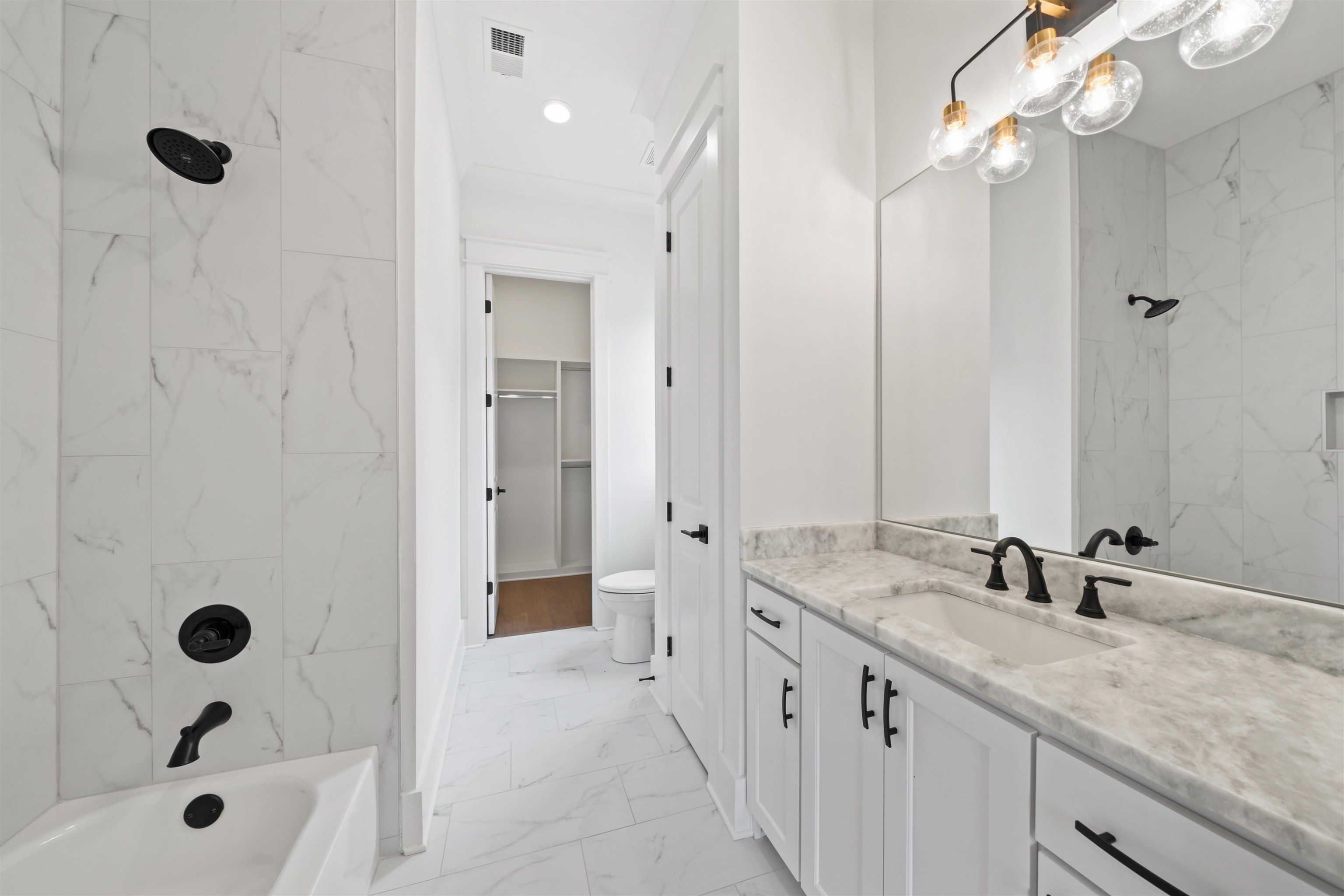 229 Grand Steeple. Collierville, TN 38017