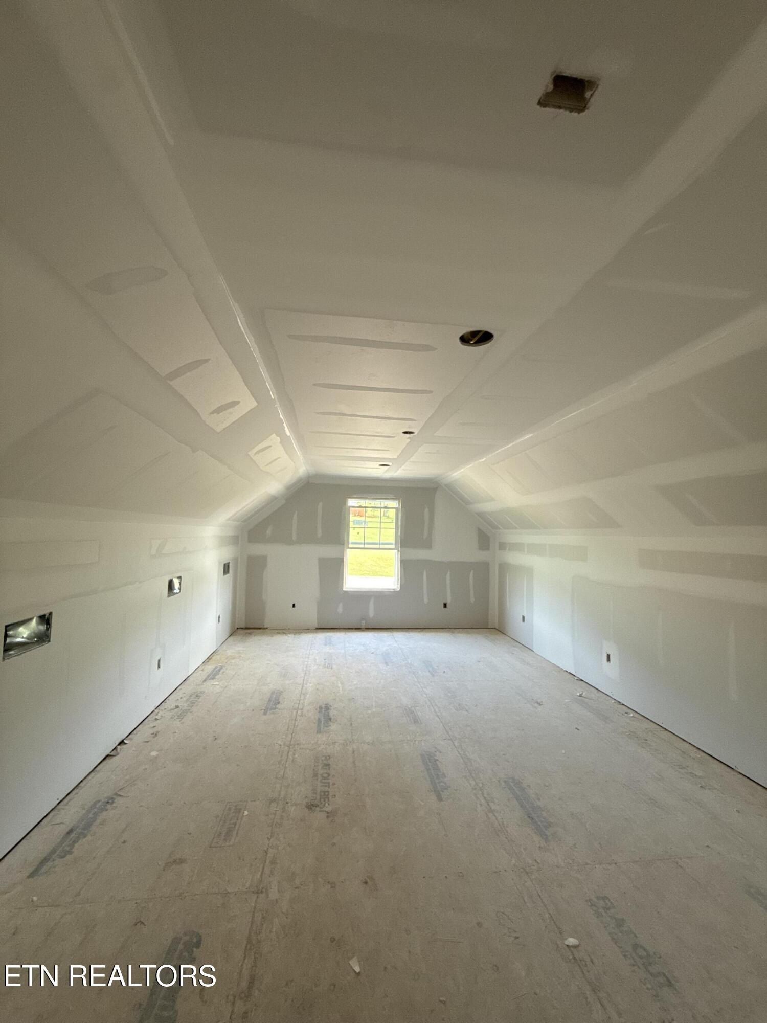 153 Washita Lane. Rutledge, TN 37861