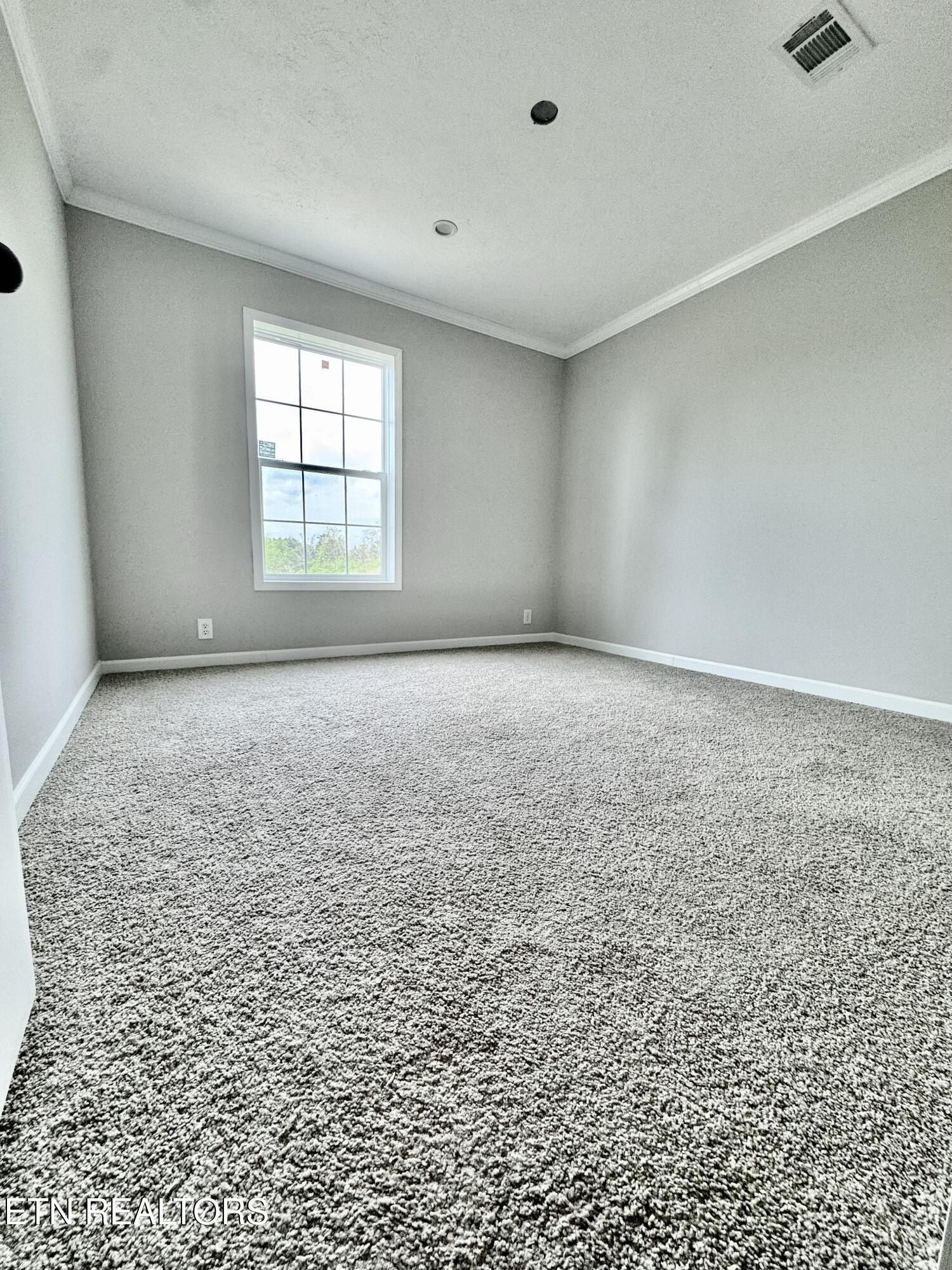 307 Perkey Way. New Tazewell, TN 37825