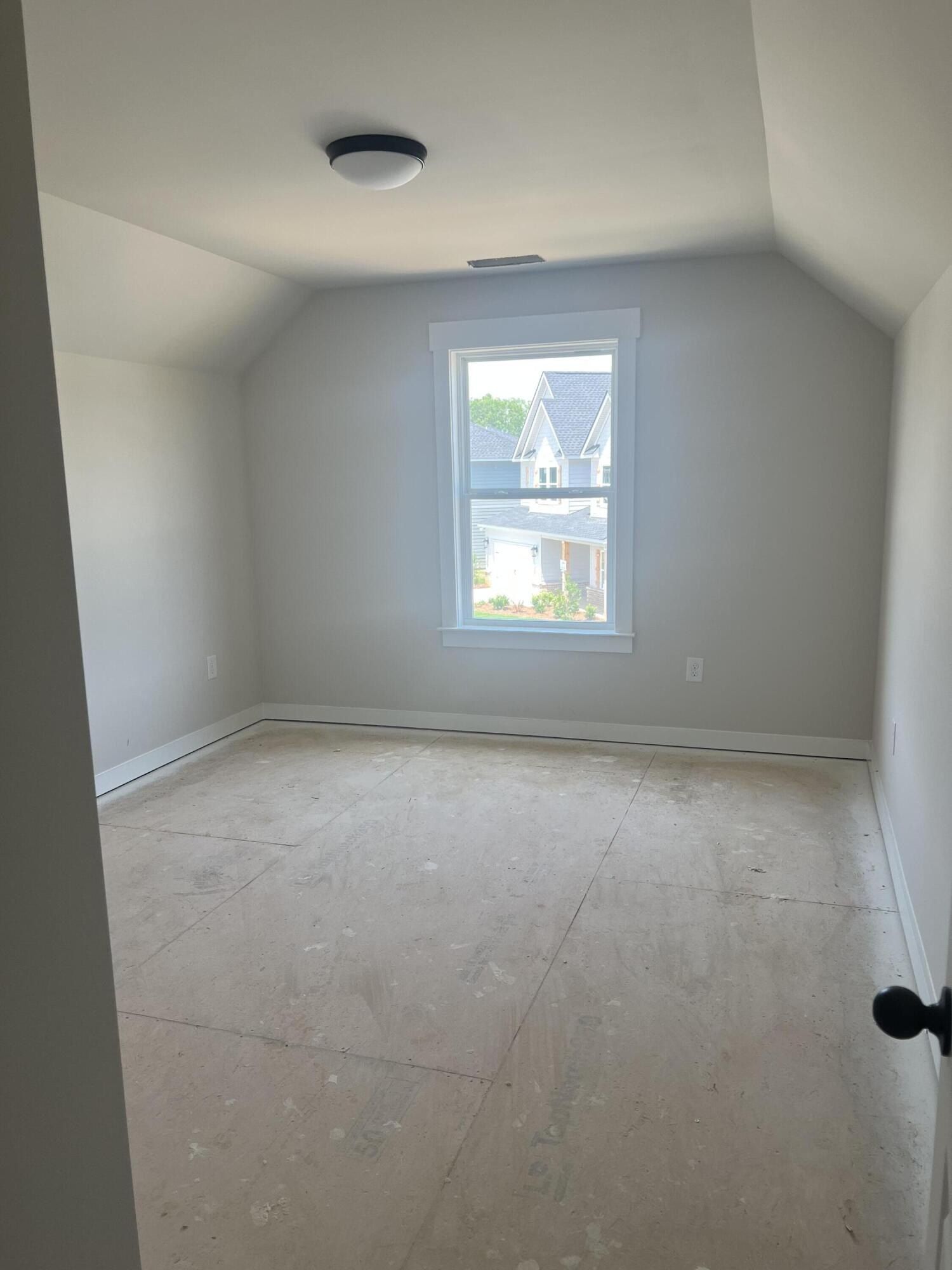 8245 Shrewsbury Lane. Ooltewah, TN 37363