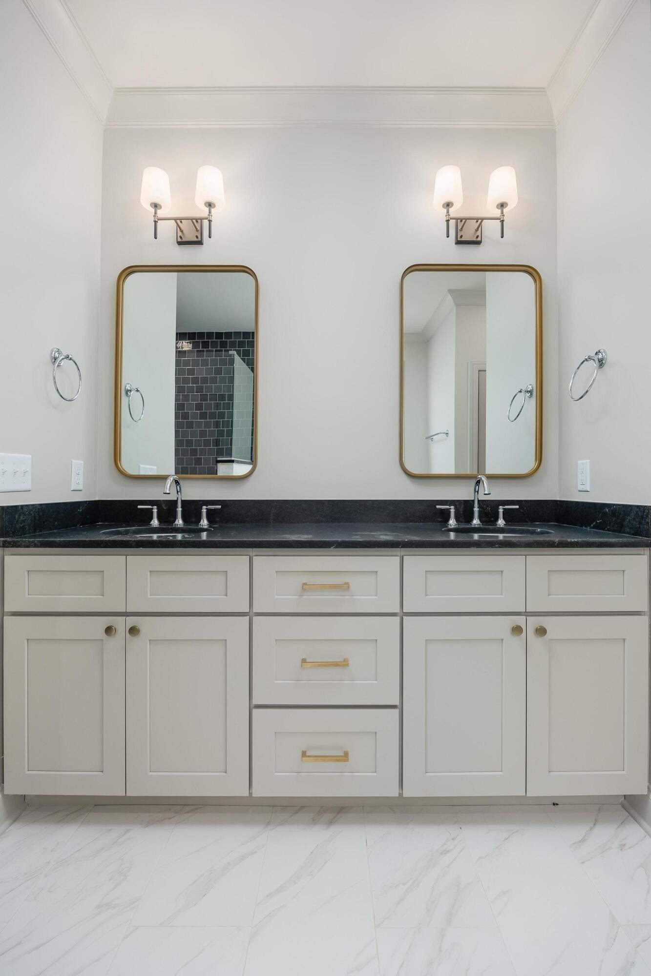 6649 Dharma Loop. Chattanooga, TN 37412