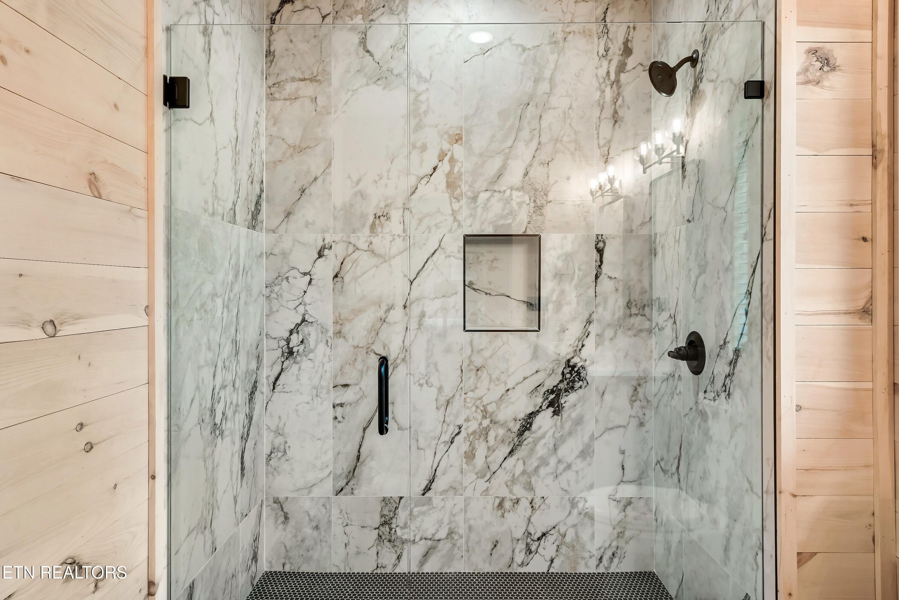 140 Water Tower Rd. Gatlinburg, TN 37738