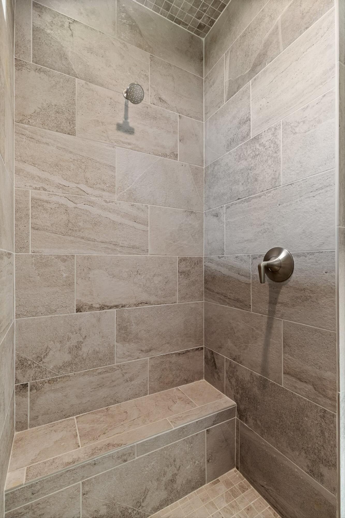 3167 Grassland Circle. Apison, TN 37302