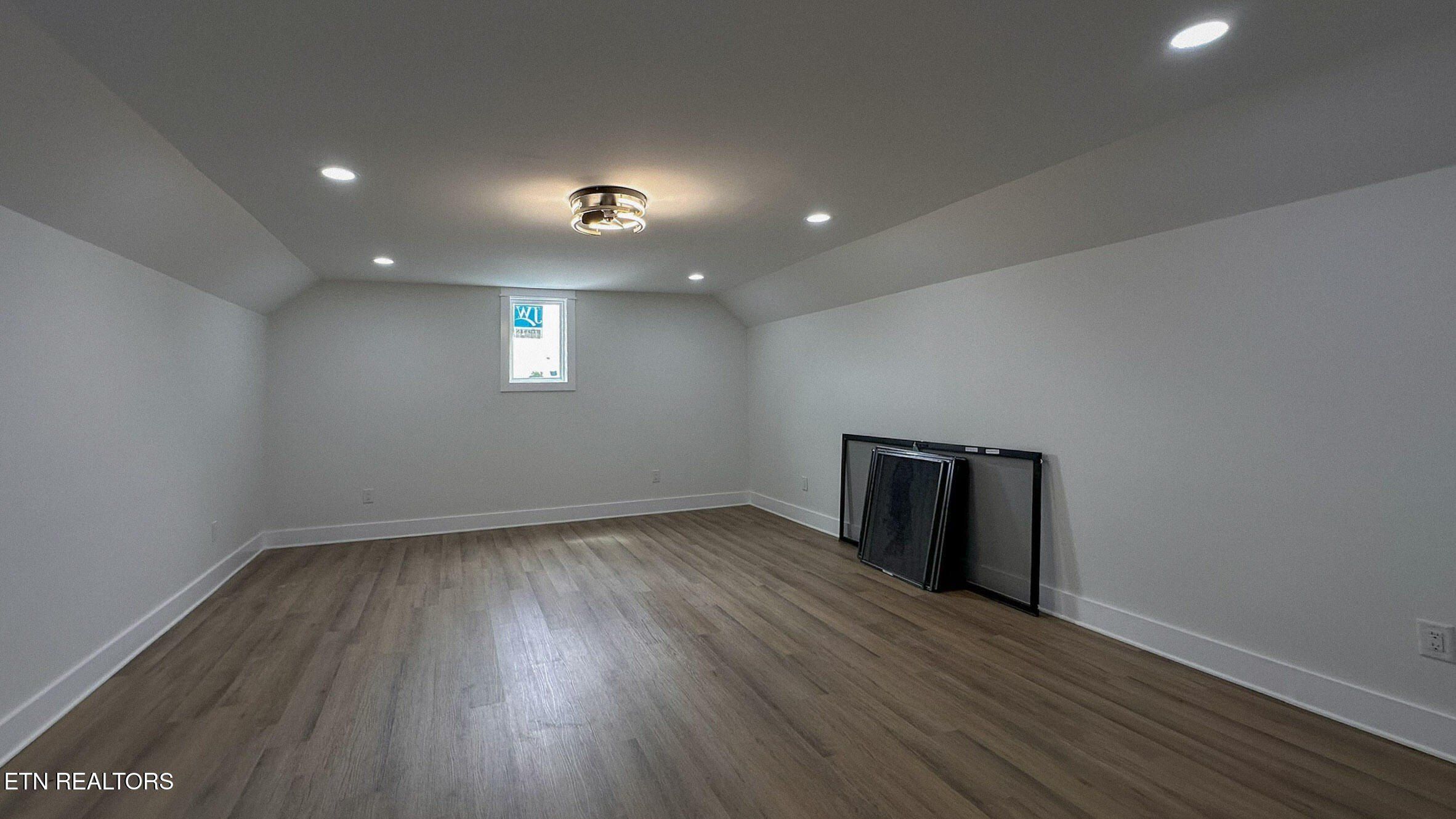 415 Kahite Tr. Vonore, TN 37885