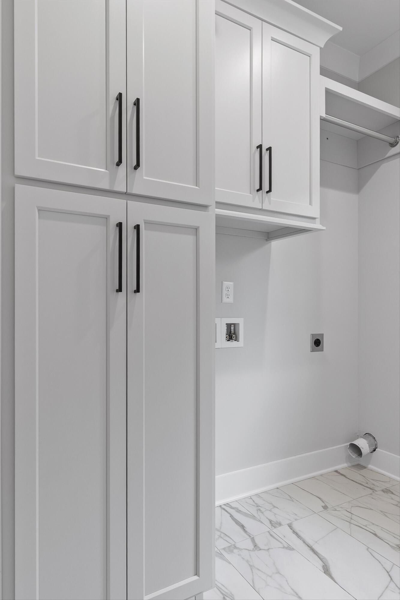 4199 Barnsley Loop. Ooltewah, TN 37363