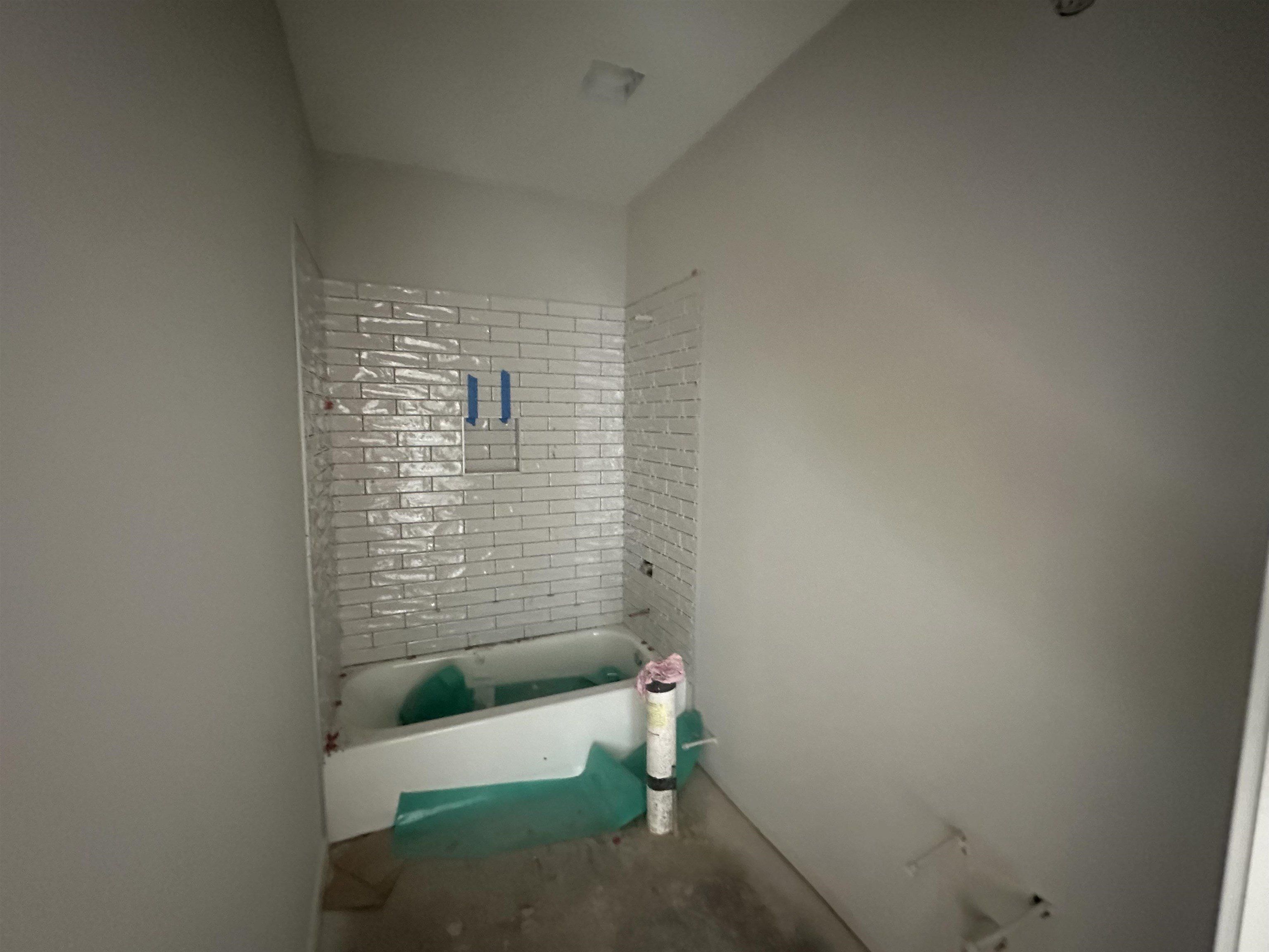 5267 Madison Valley. Lakeland, TN 38002