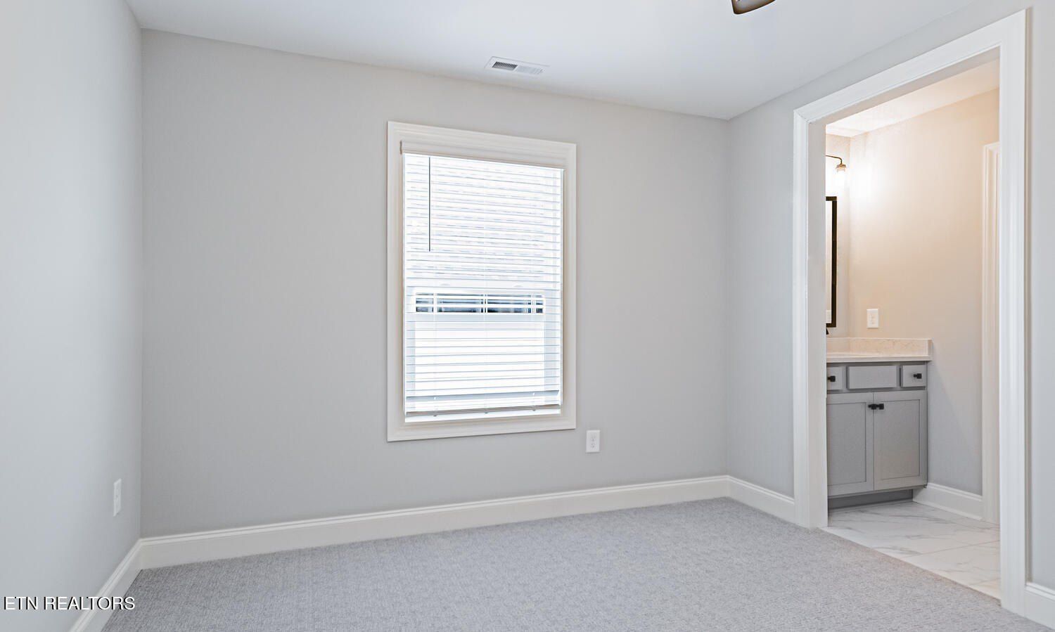 1310 Fort Craig Tr. Maryville, TN 37803