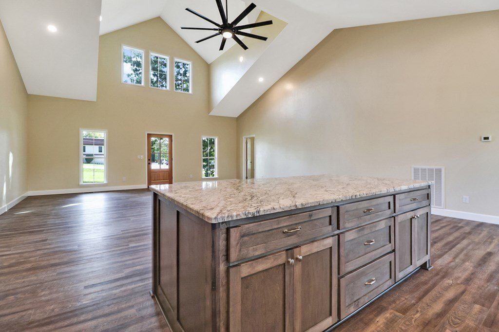 103 N Duncan St. Jamestown, TN 38556