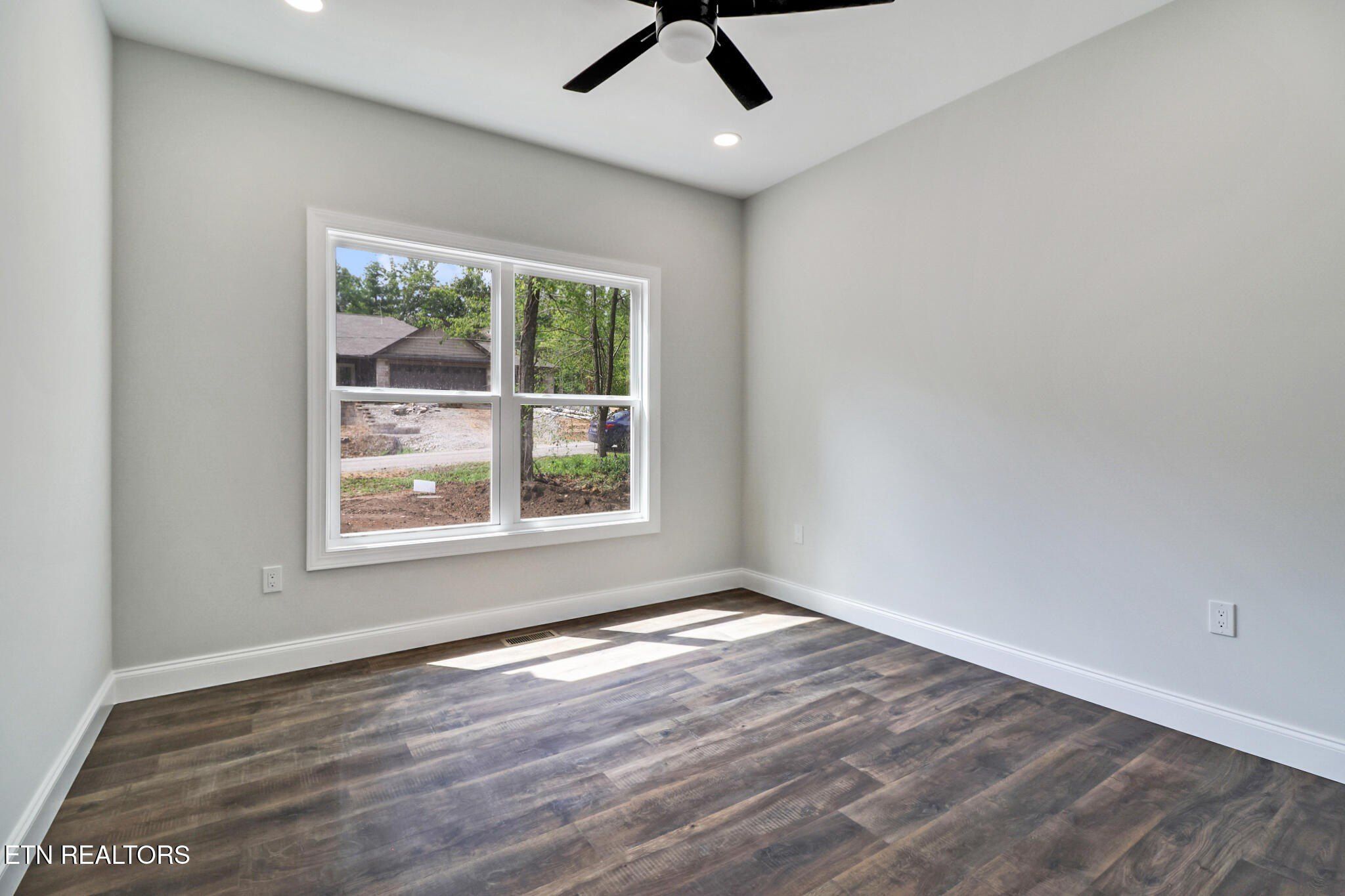 141 Windsor Rd. Crossville, TN 38558