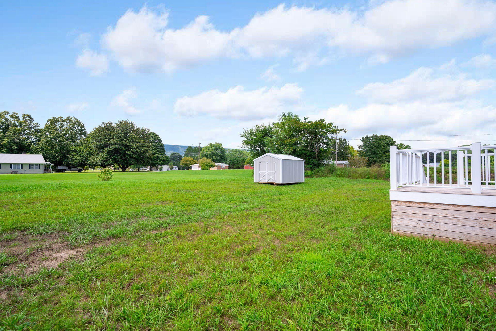 249 Bear Oak Drive. Dunlap, TN 37327