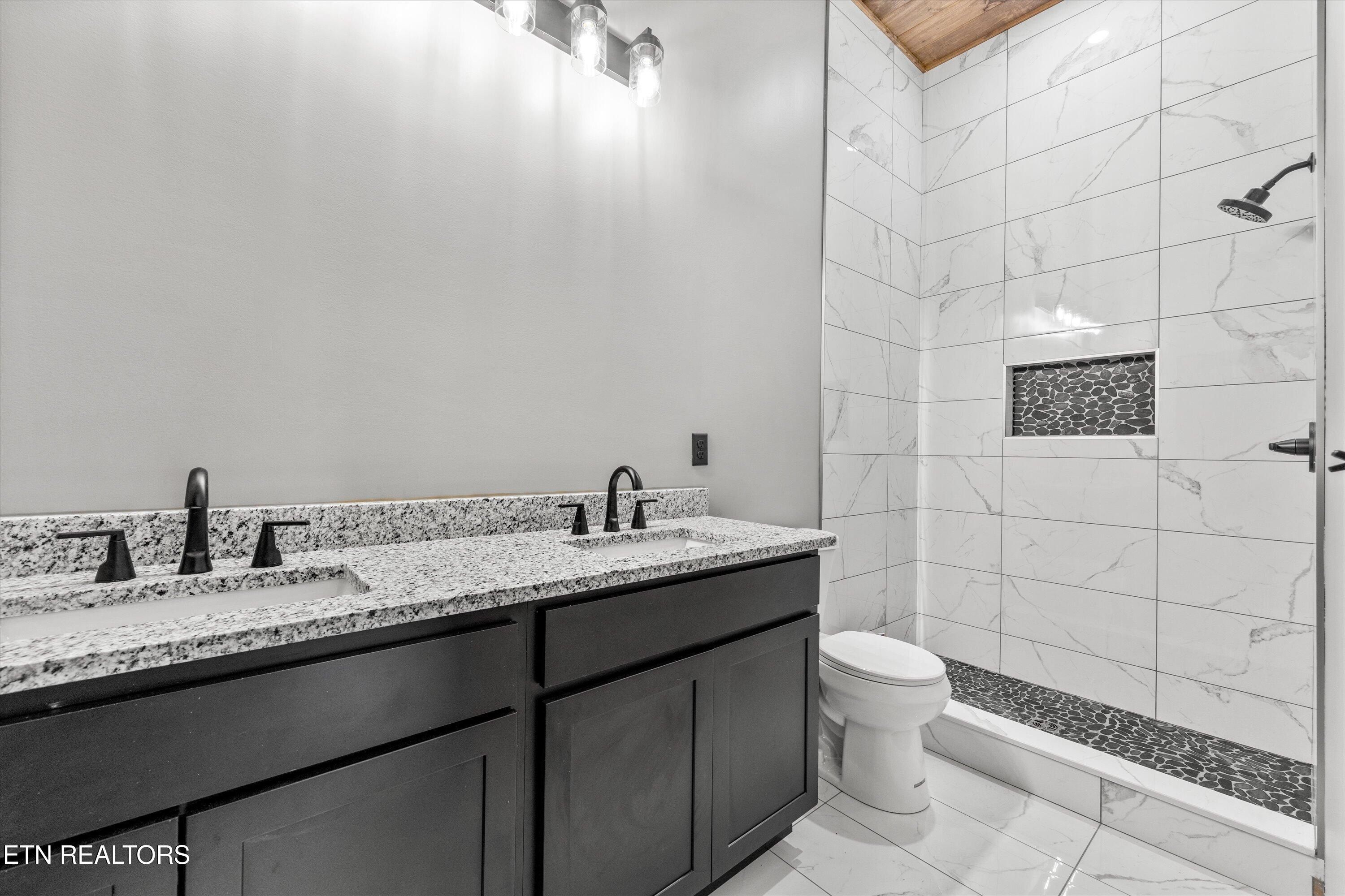 3414 Sugar Maple Loop Rd. Sevierville, TN 37862