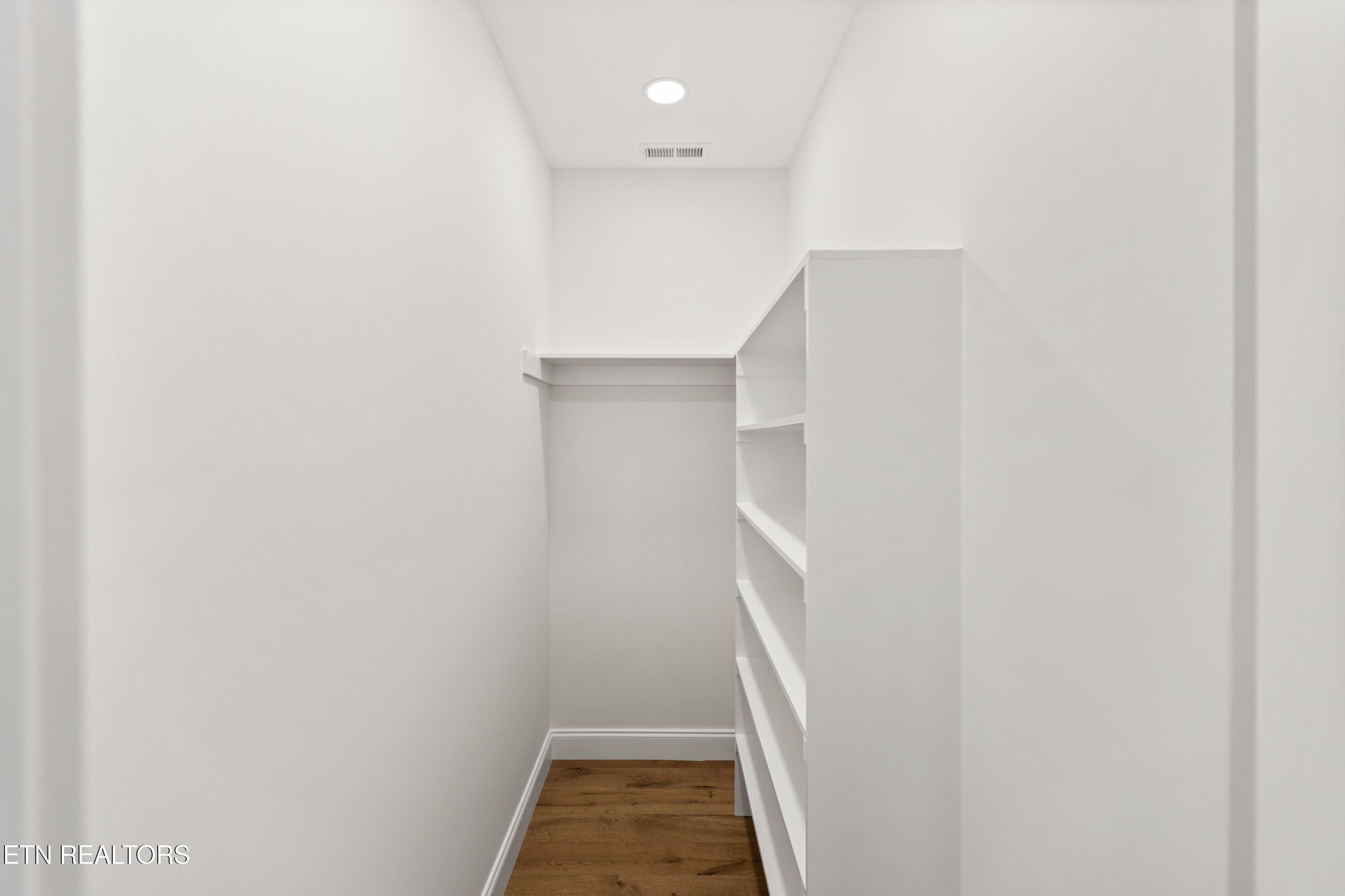 1864 Old Hickory Lane. Lenoir City, TN 37772