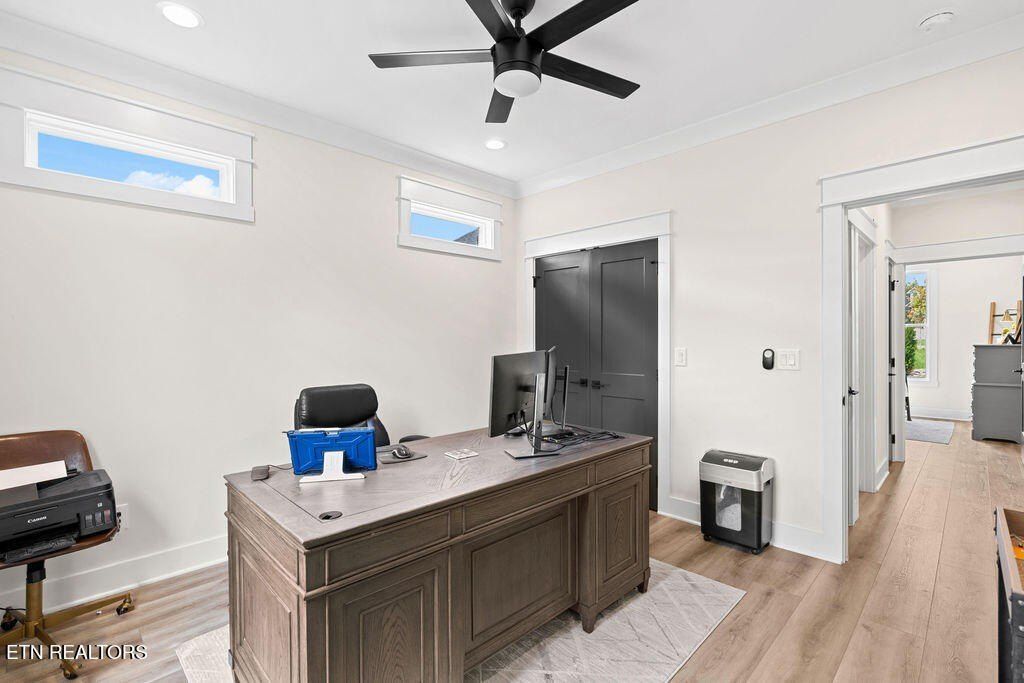 213 Nuhya Tr. Loudon, TN 37774