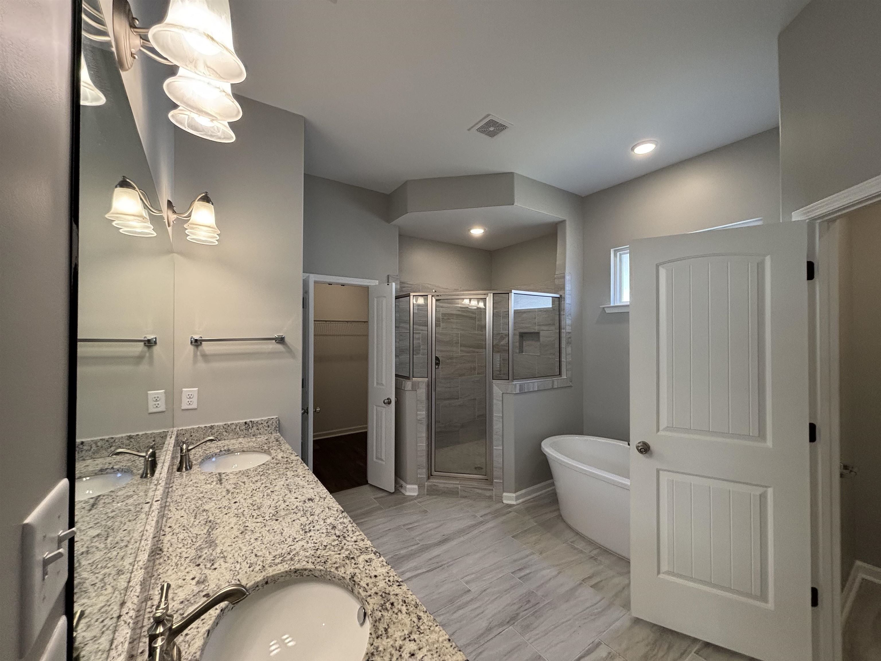 4227 Tutwiler. Memphis, TN 38122