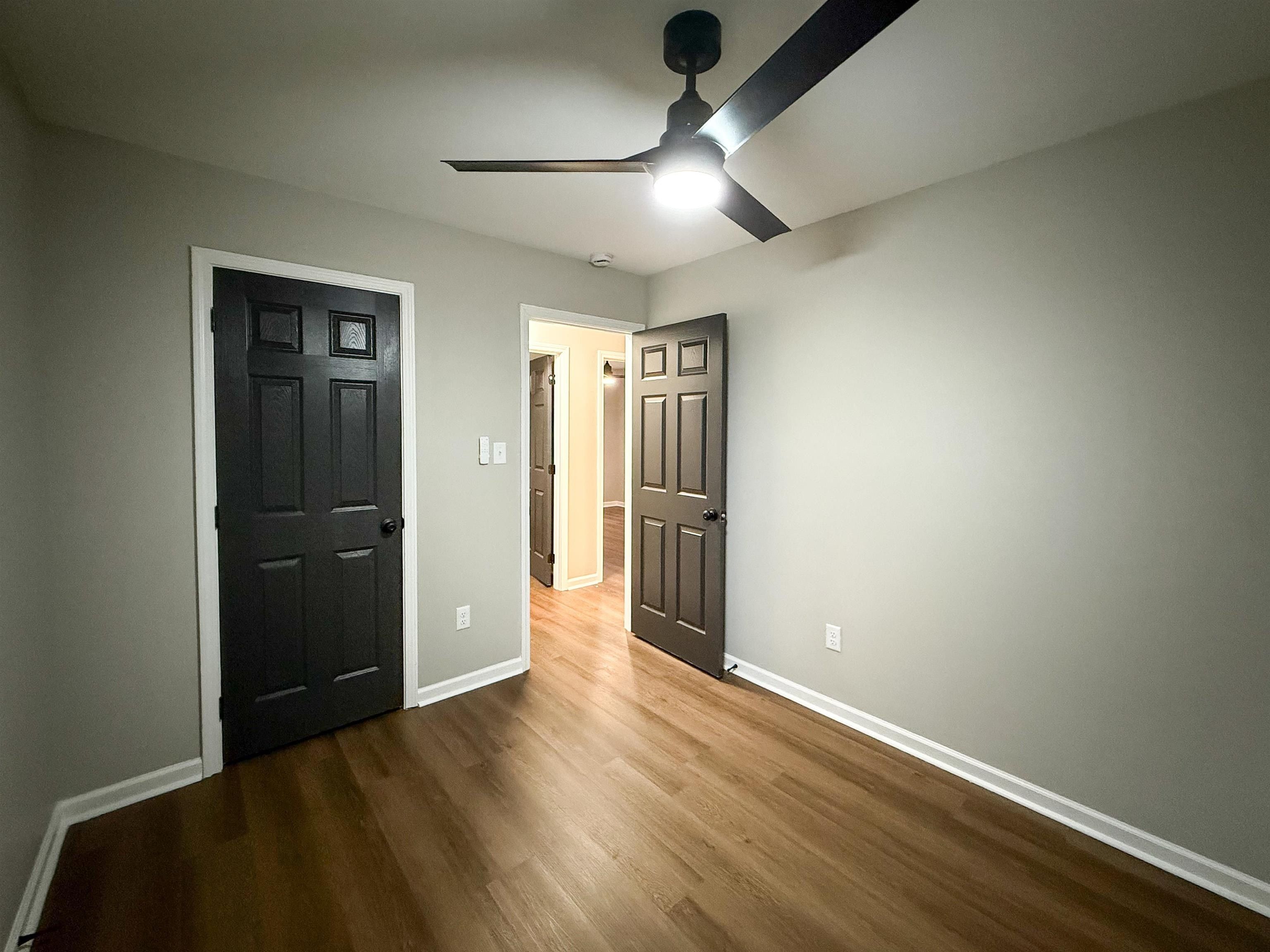 1826 Norfolk. Memphis, TN 38106