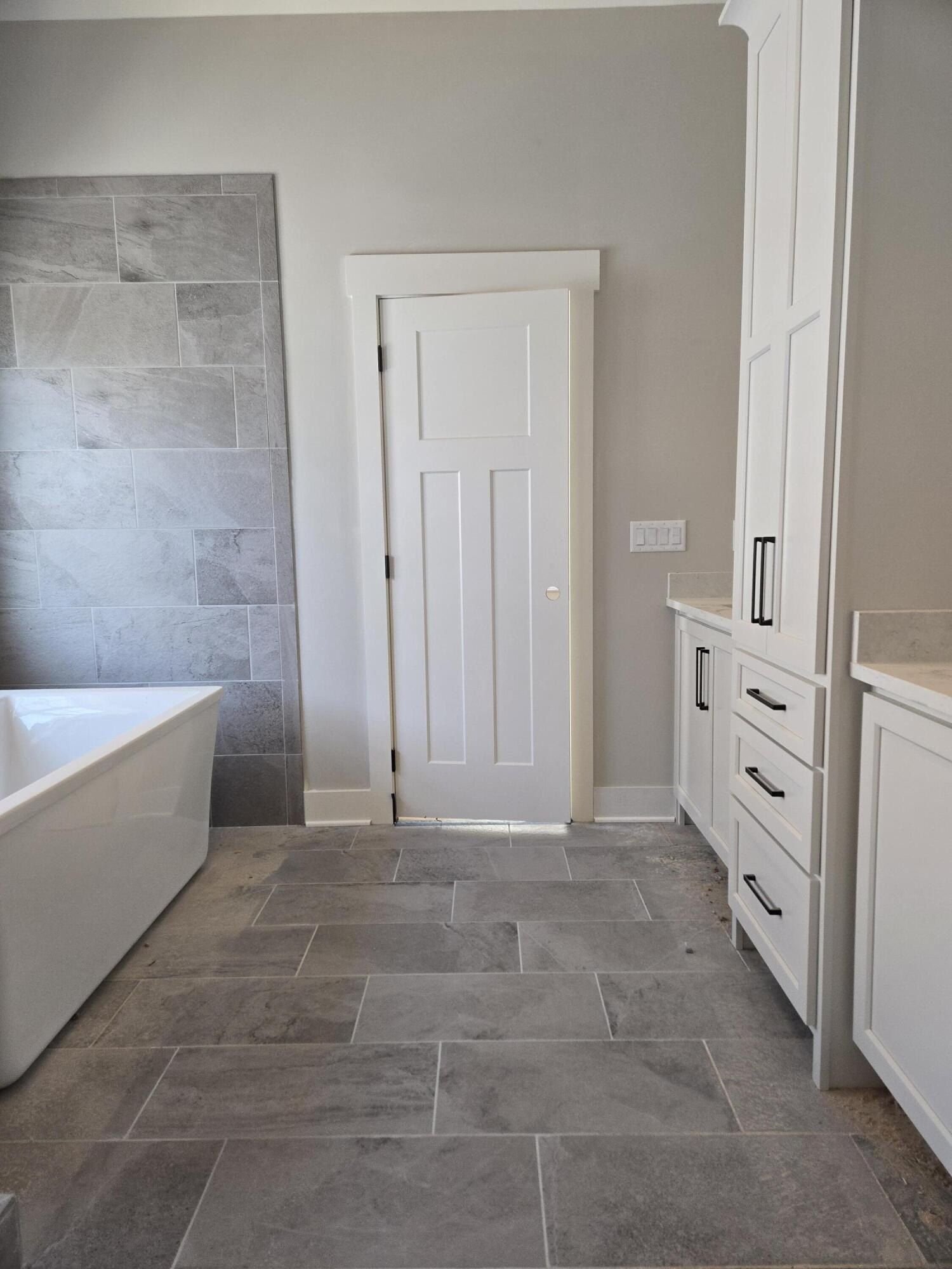 9888 Trestle Circle. Ooltewah, TN 37363