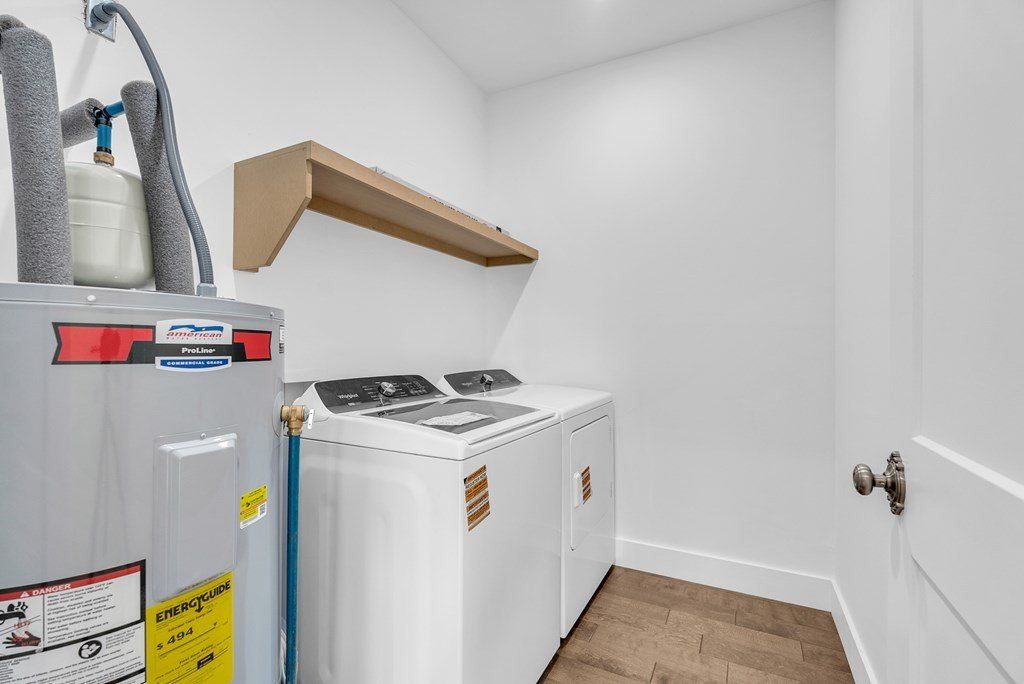 14181 Old Kentucky Rd. Walling, TN 38587