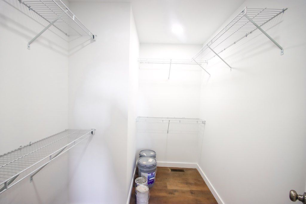 170 Will Thompson. Sparta, TN 38583