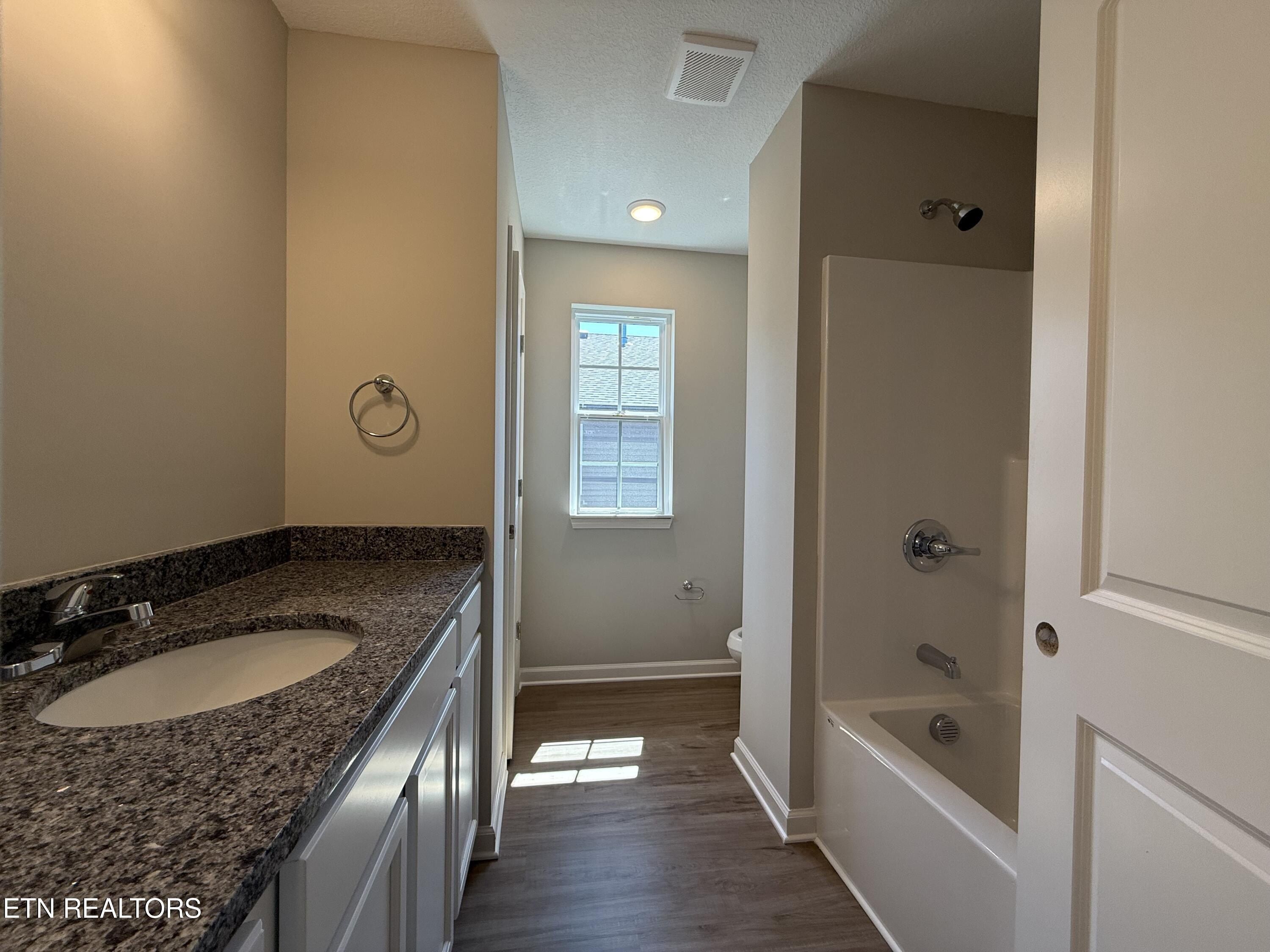 3513 Crimson Circle. Maryville, TN 37801