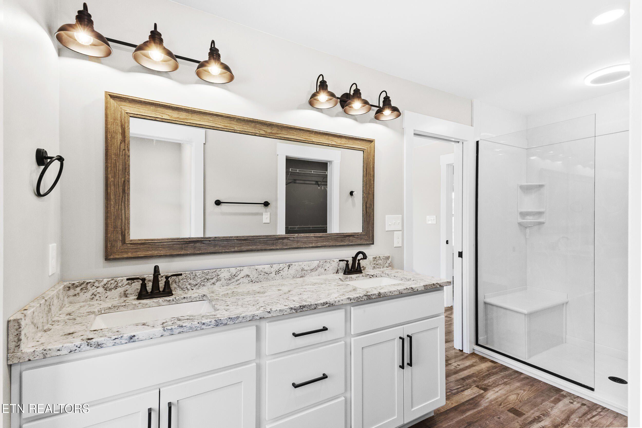 6231 Bingham Lane. Maryville, TN 37801