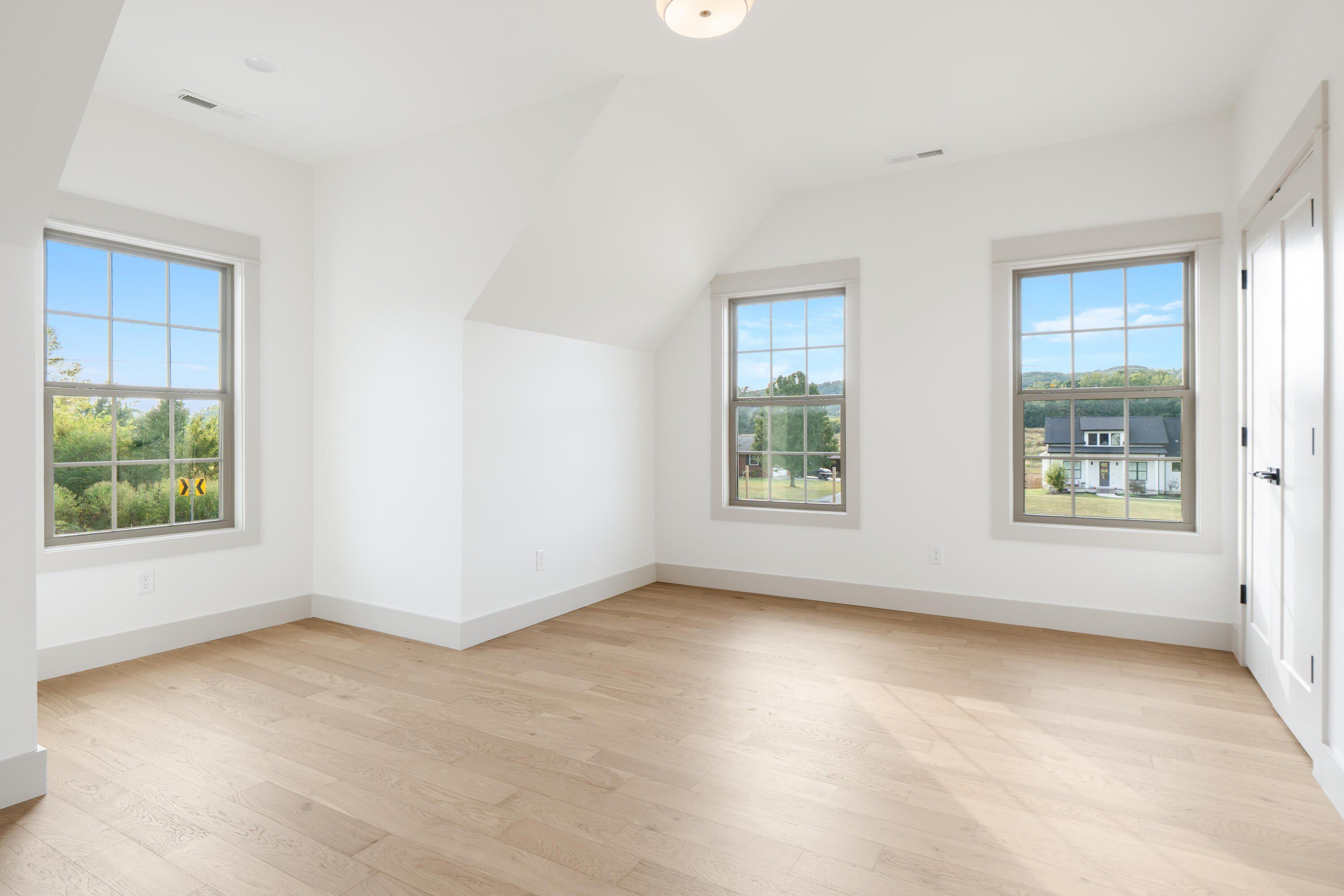 275 Lead Mine Valley Road Sw. Cleveland, TN 37311