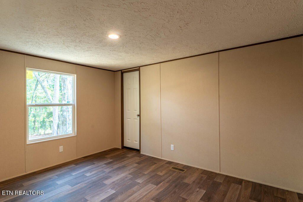 110 Ratledge Rd. Sweetwater, TN 37874