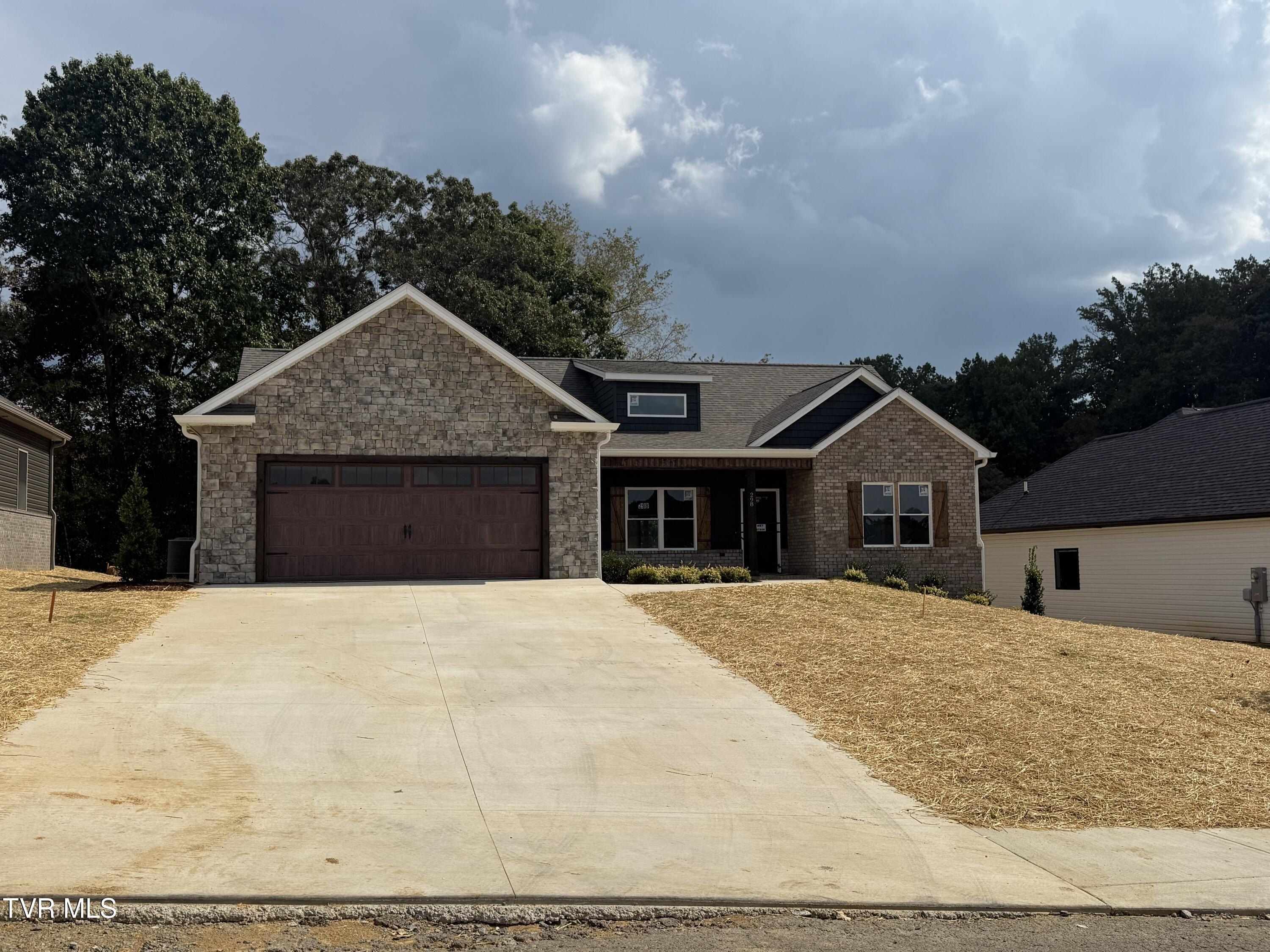 298 Ruby Rose Ridge. Jonesborough, TN 37659