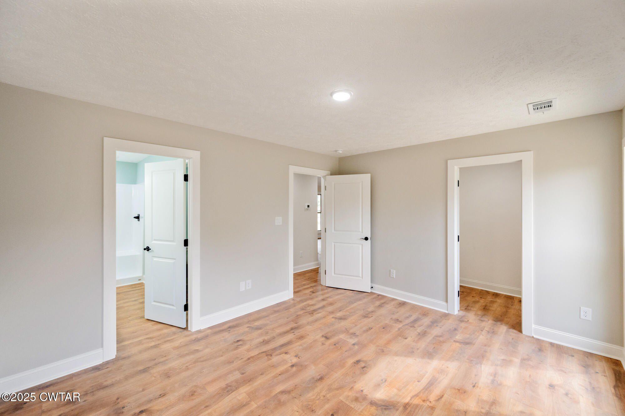 50 Derek Drive. Lexington, TN 38351