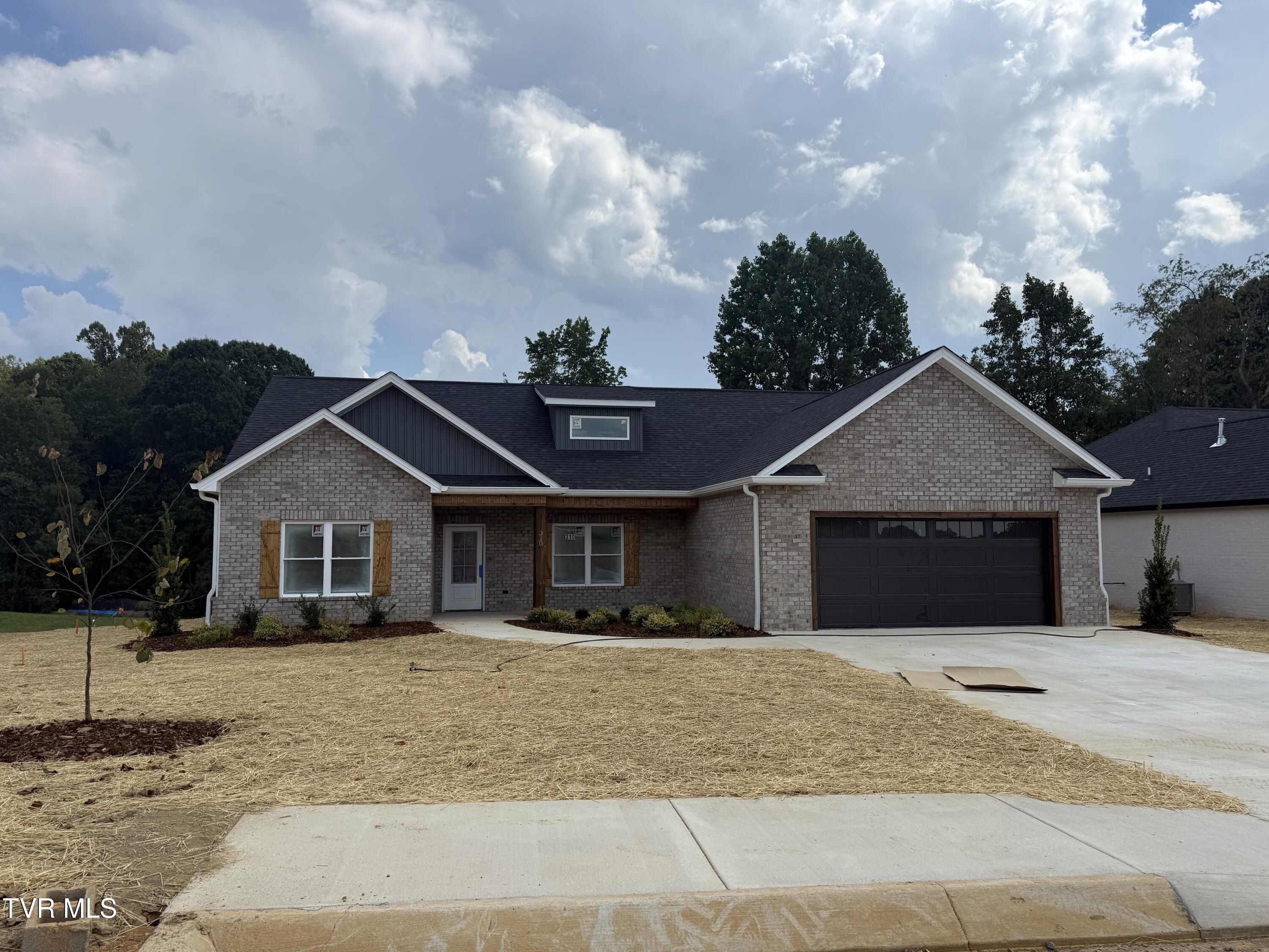 310 Ruby Rose Ridge. Jonesborough, TN 37659