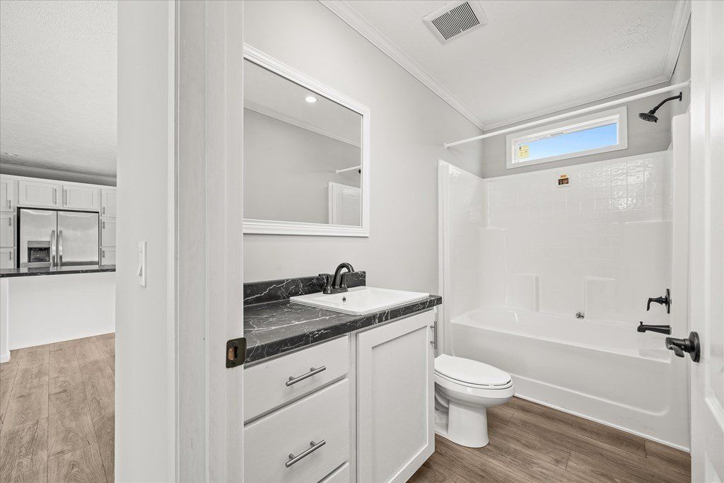 1940 Anna Maria Lane. Cookeville, TN 38501