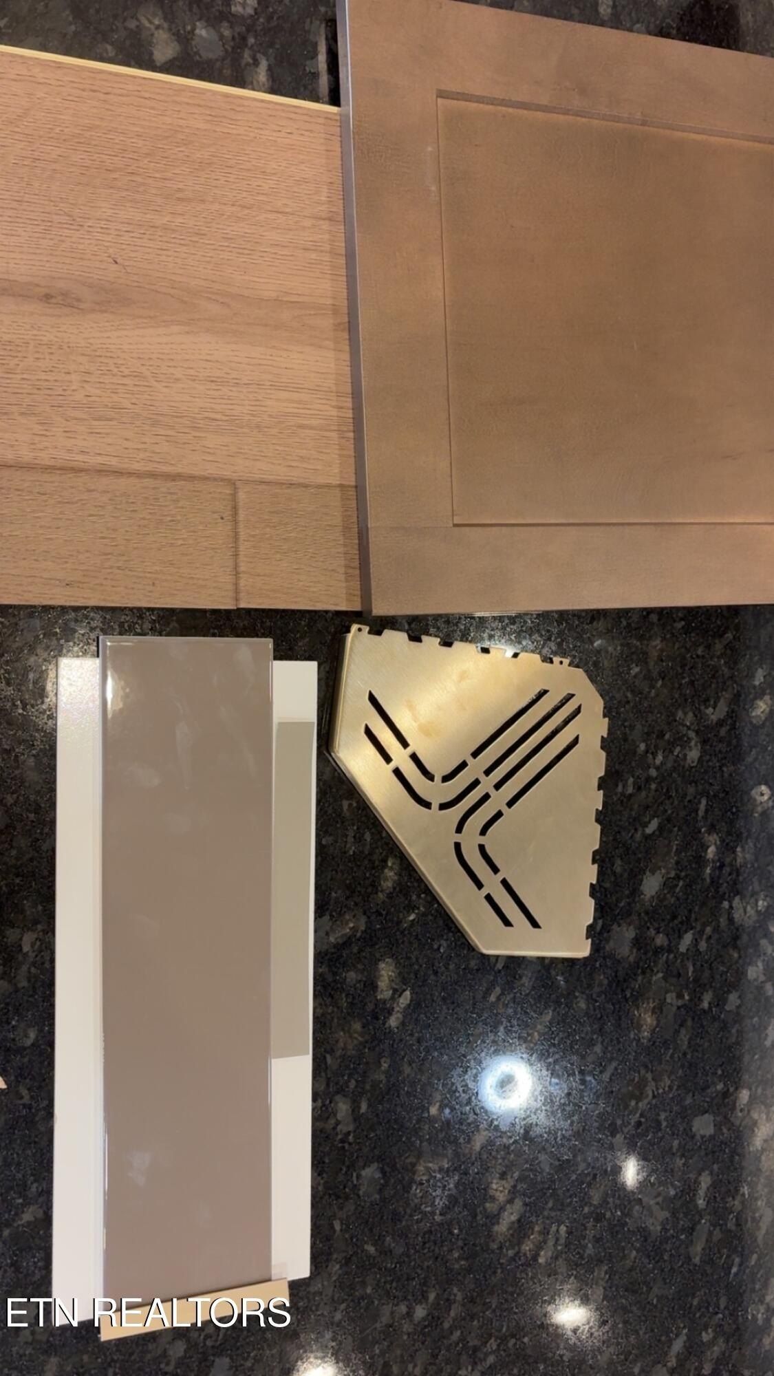 1849 Hickory Reserve Rd Drive. Knoxville, TN 37932