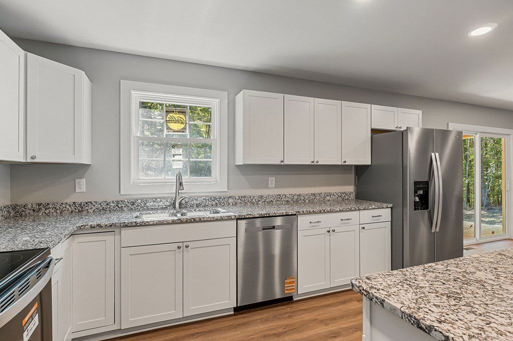 1053 Benton Tidwell Rd. Hilham, TN 38568