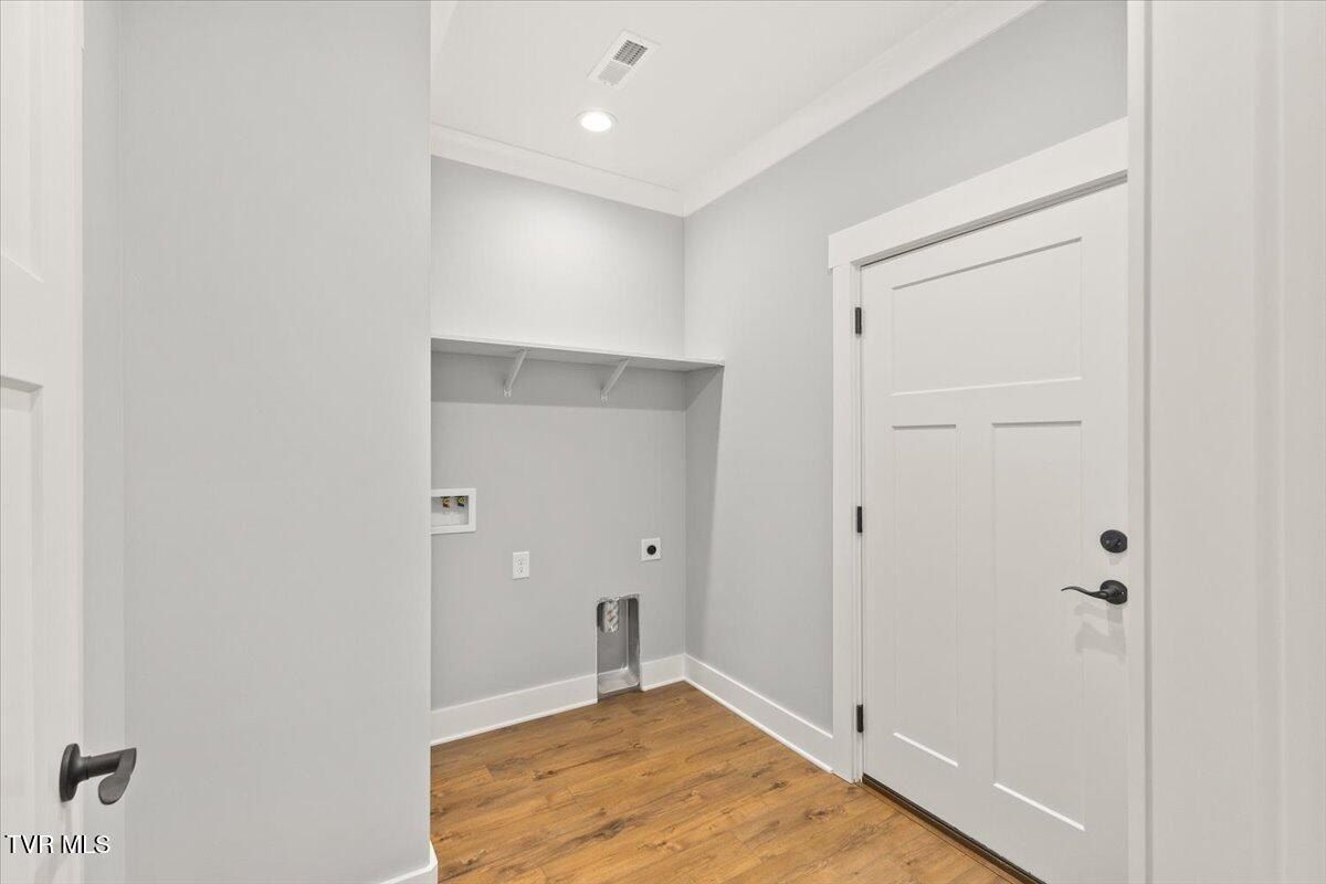 699 Twilight Falls. Jonesborough, TN 37659