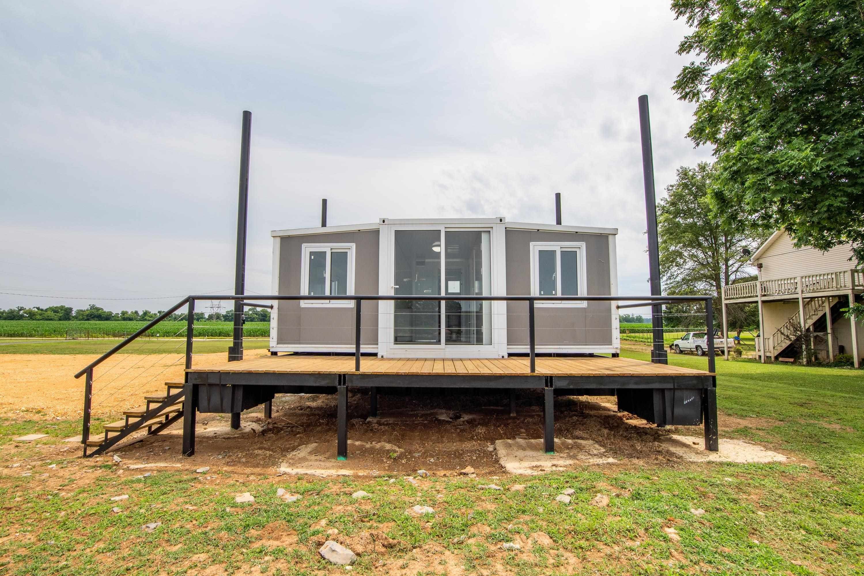 10851105 Arnold. Savannah, TN 38372