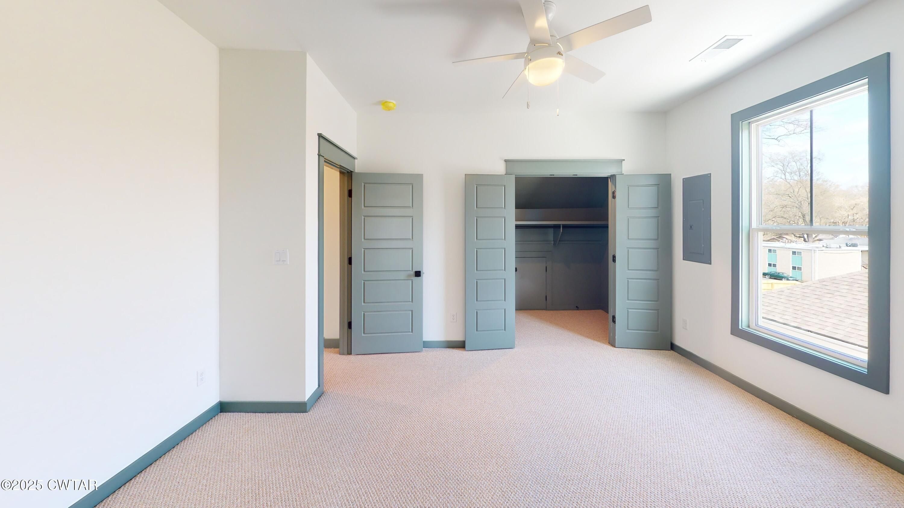 205 Mccowat Street. Jackson, TN 38301