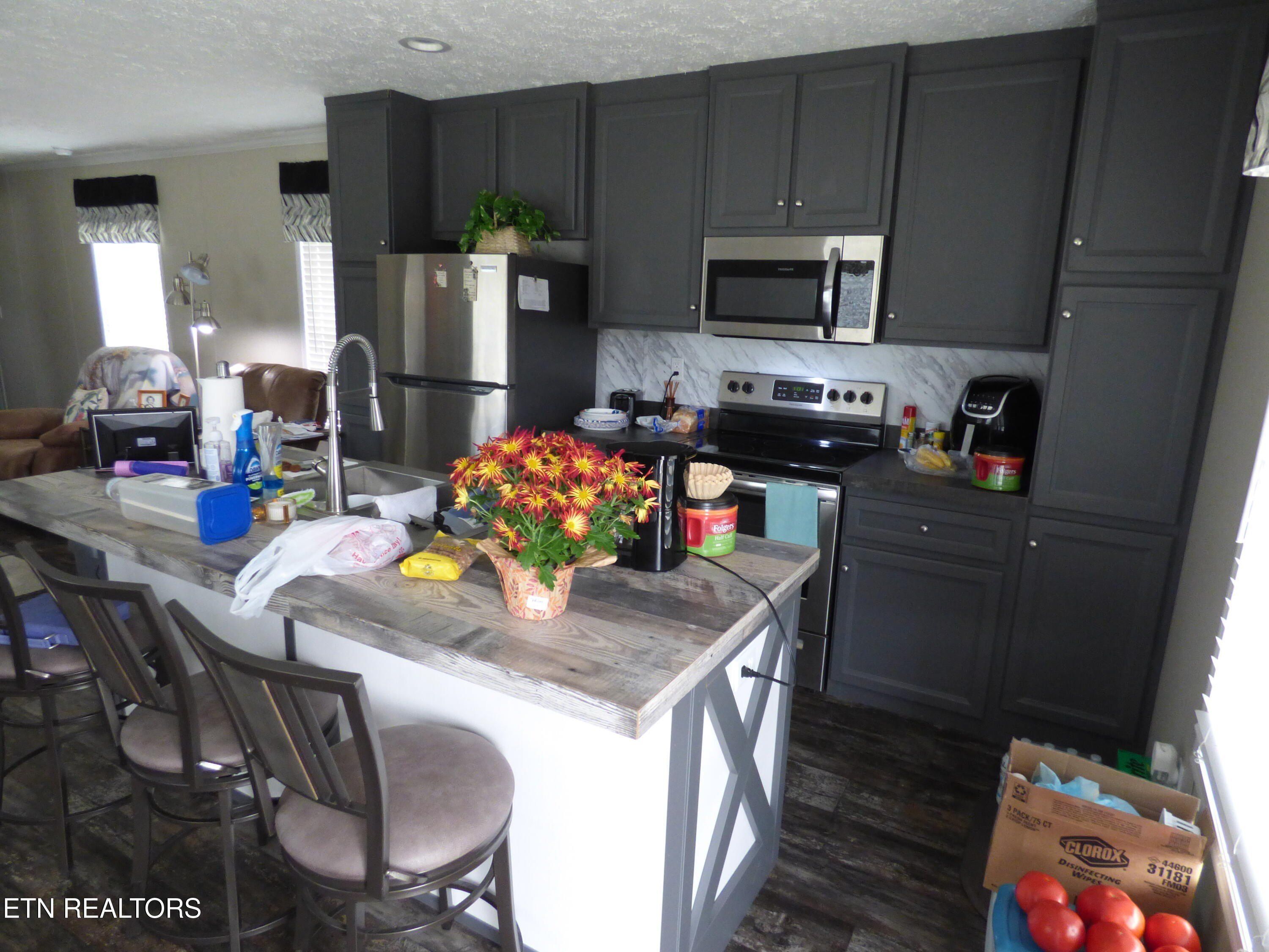 873 S Old Mail Rd. Crossville, TN 38572