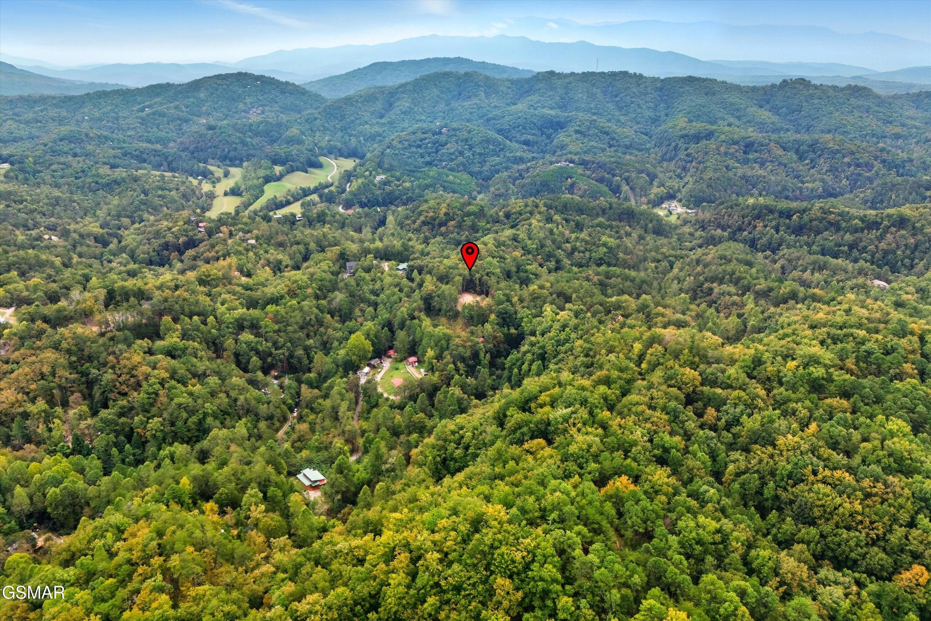 2462 Dogwood Loop Drive. Sevierville, TN 37876