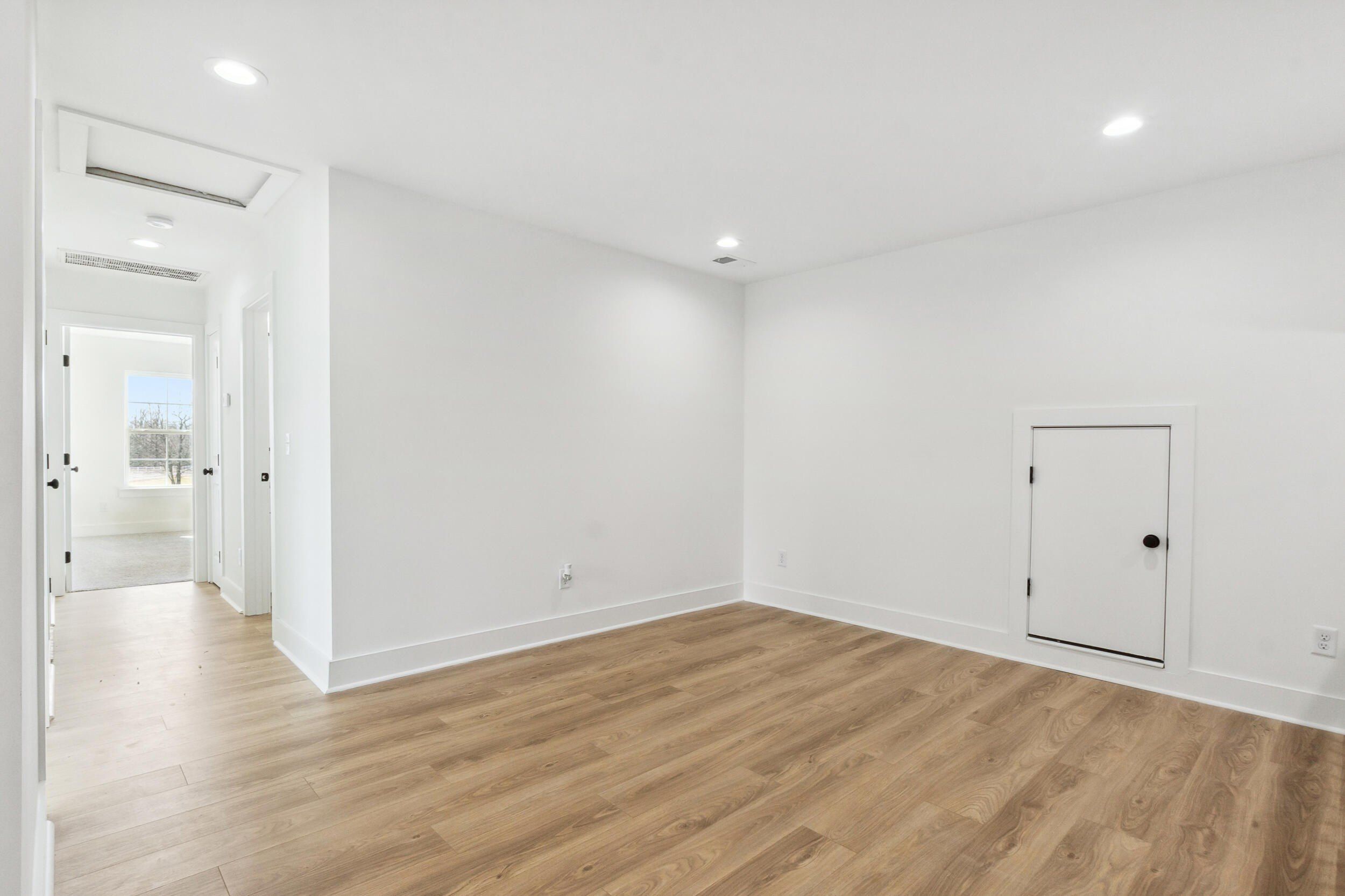 28 Autumn Way. Dunlap, TN 37327