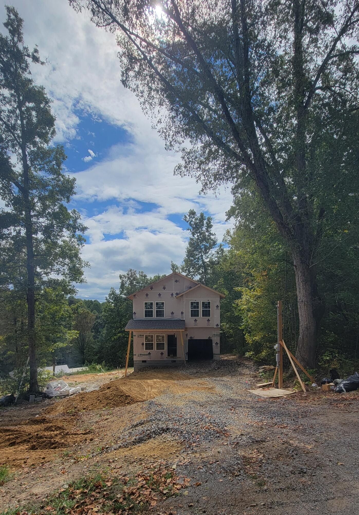 159 County Road 174. Athens, TN 37303