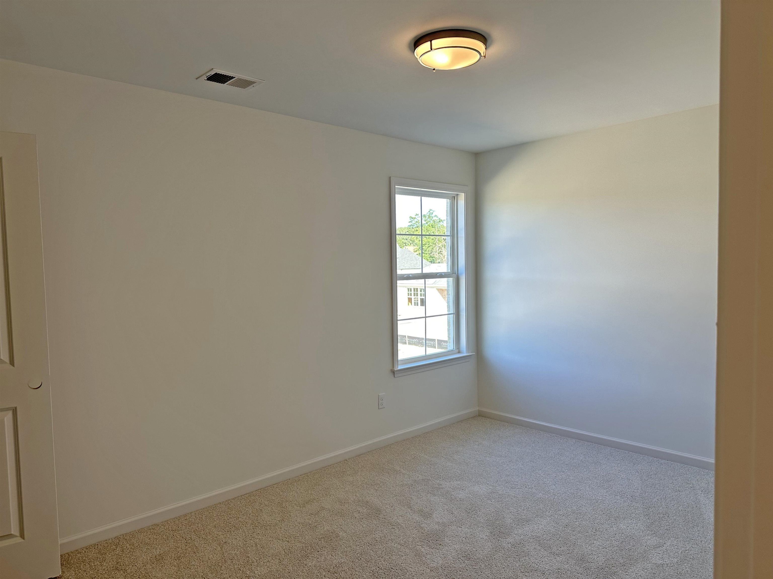 9600 Grays Hollow. Cordova, TN 38018